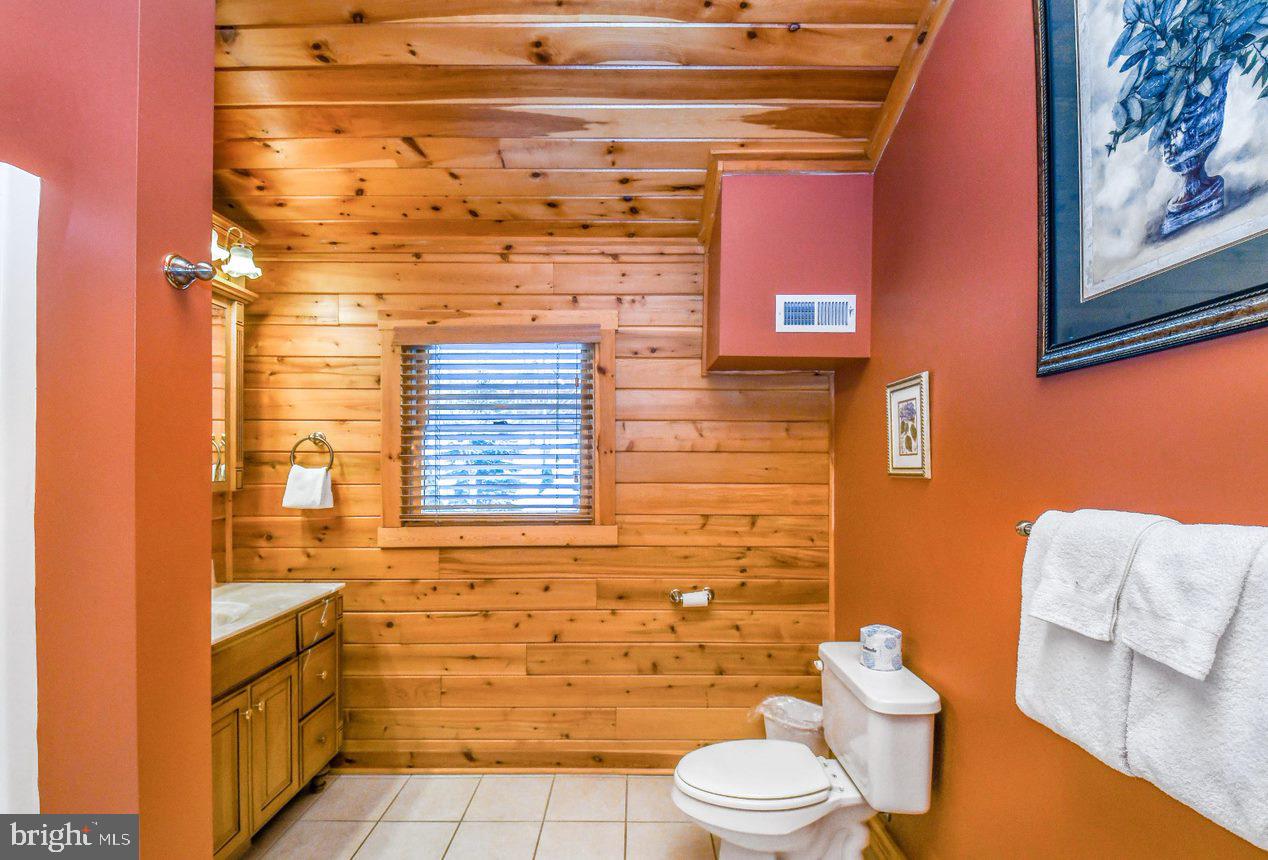 OAKLAND - Residential