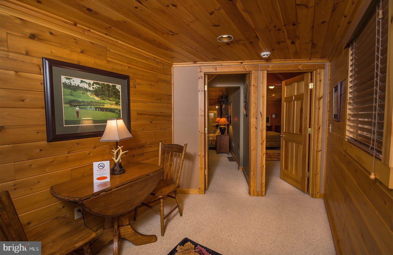 OAKLAND - Residential