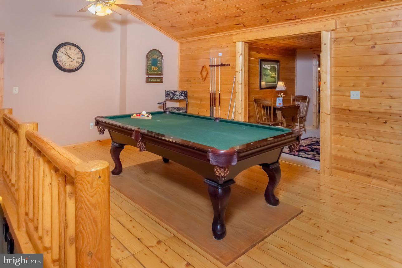 OAKLAND - Residential