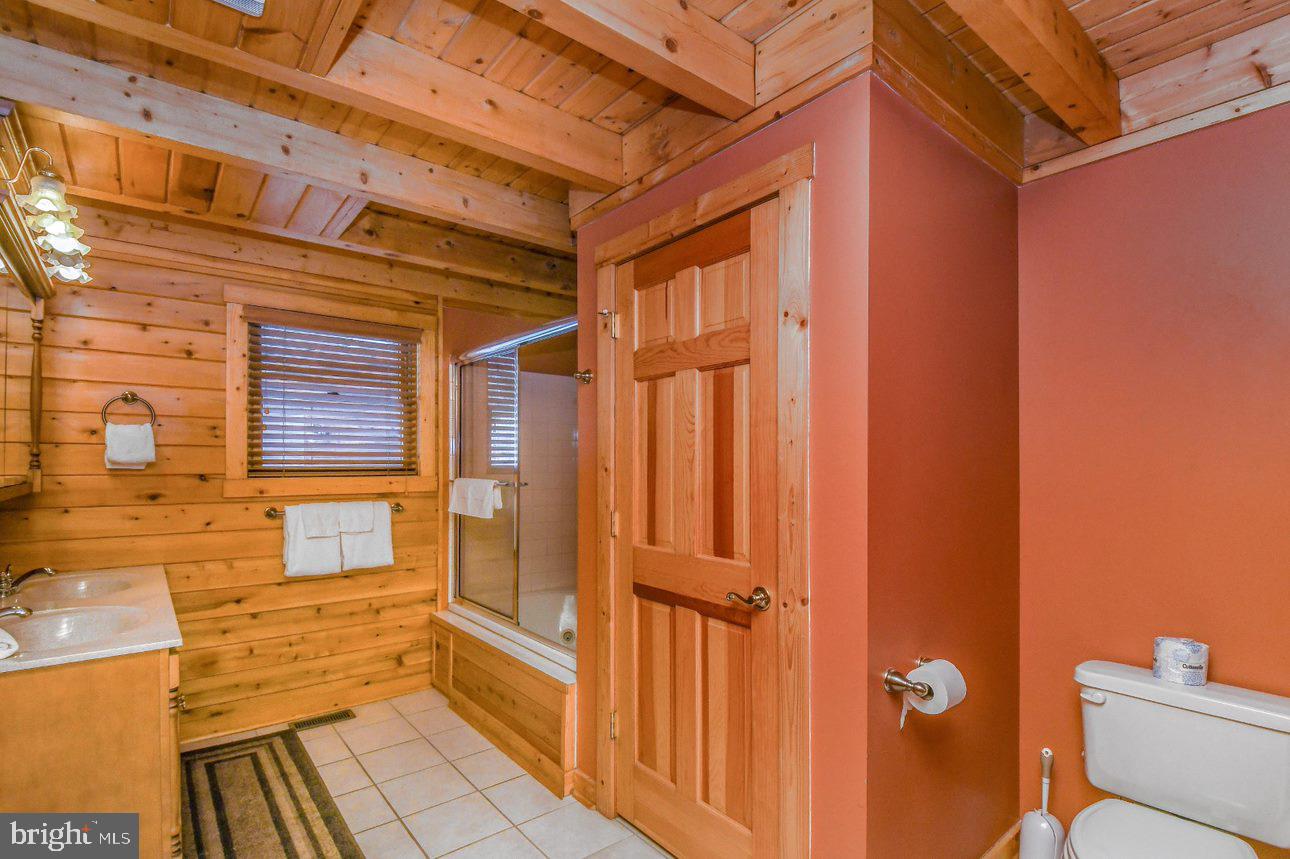 OAKLAND - Residential