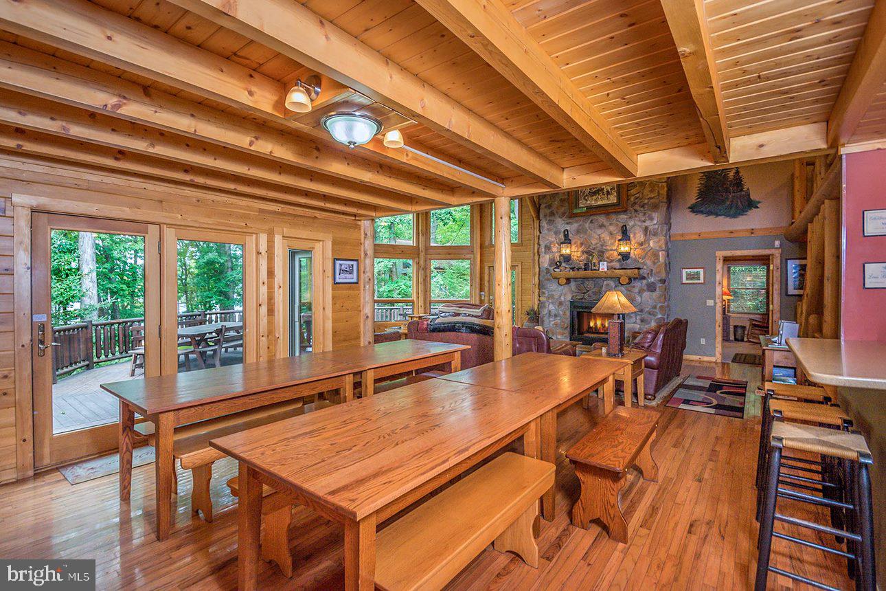 OAKLAND - Residential