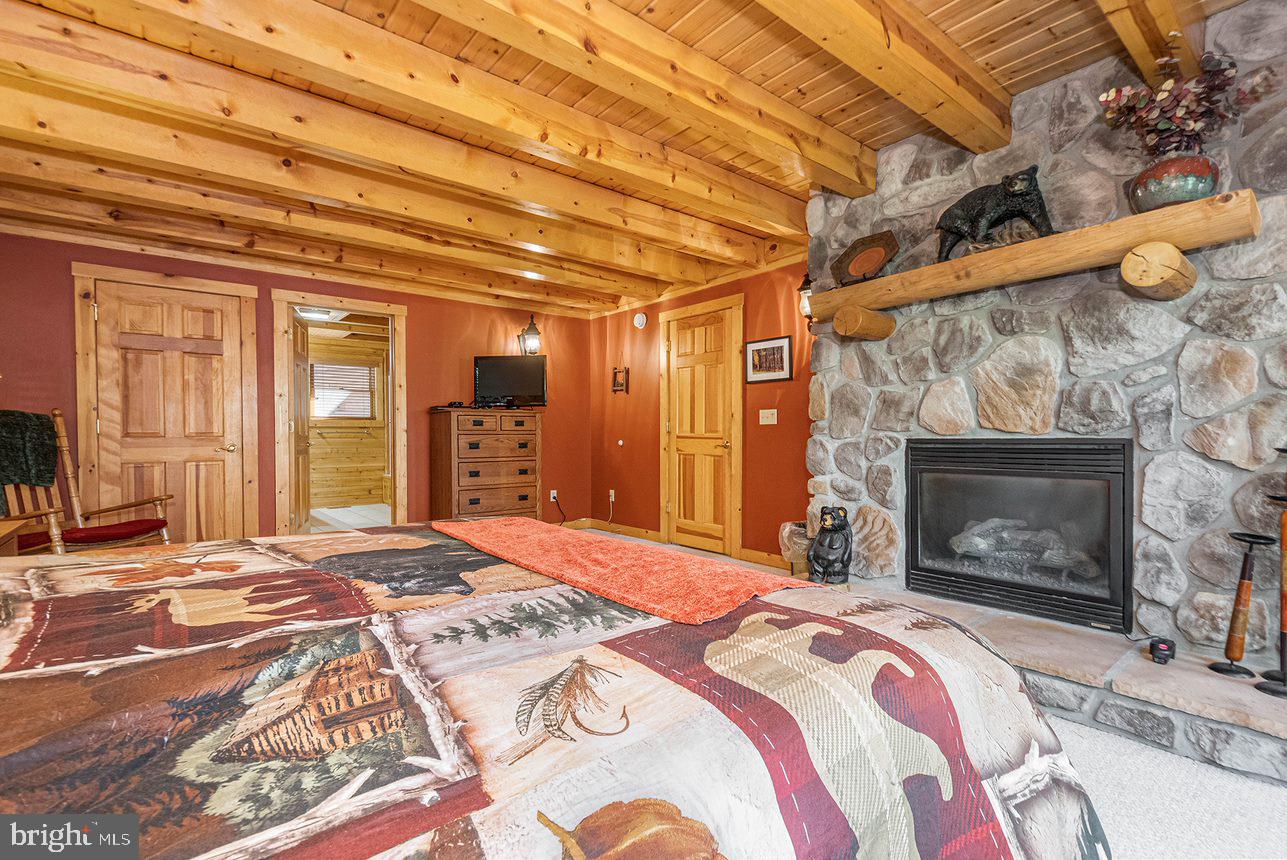 OAKLAND - Residential