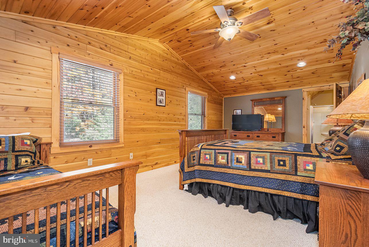 OAKLAND - Residential