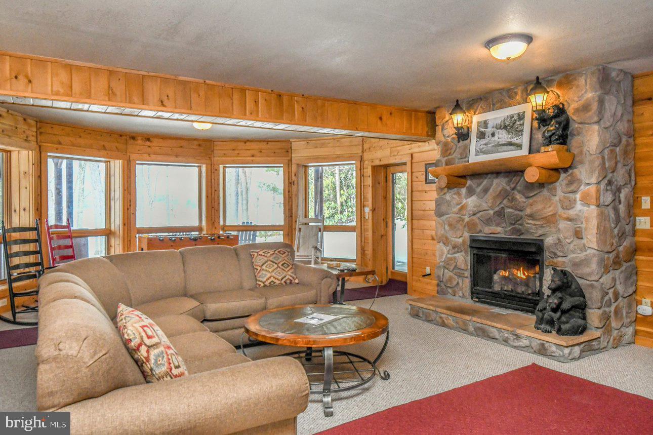 OAKLAND - Residential