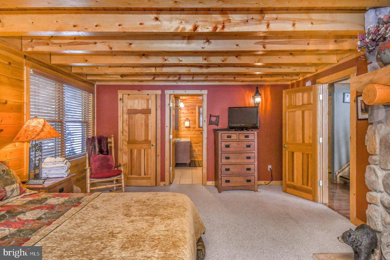 OAKLAND - Residential