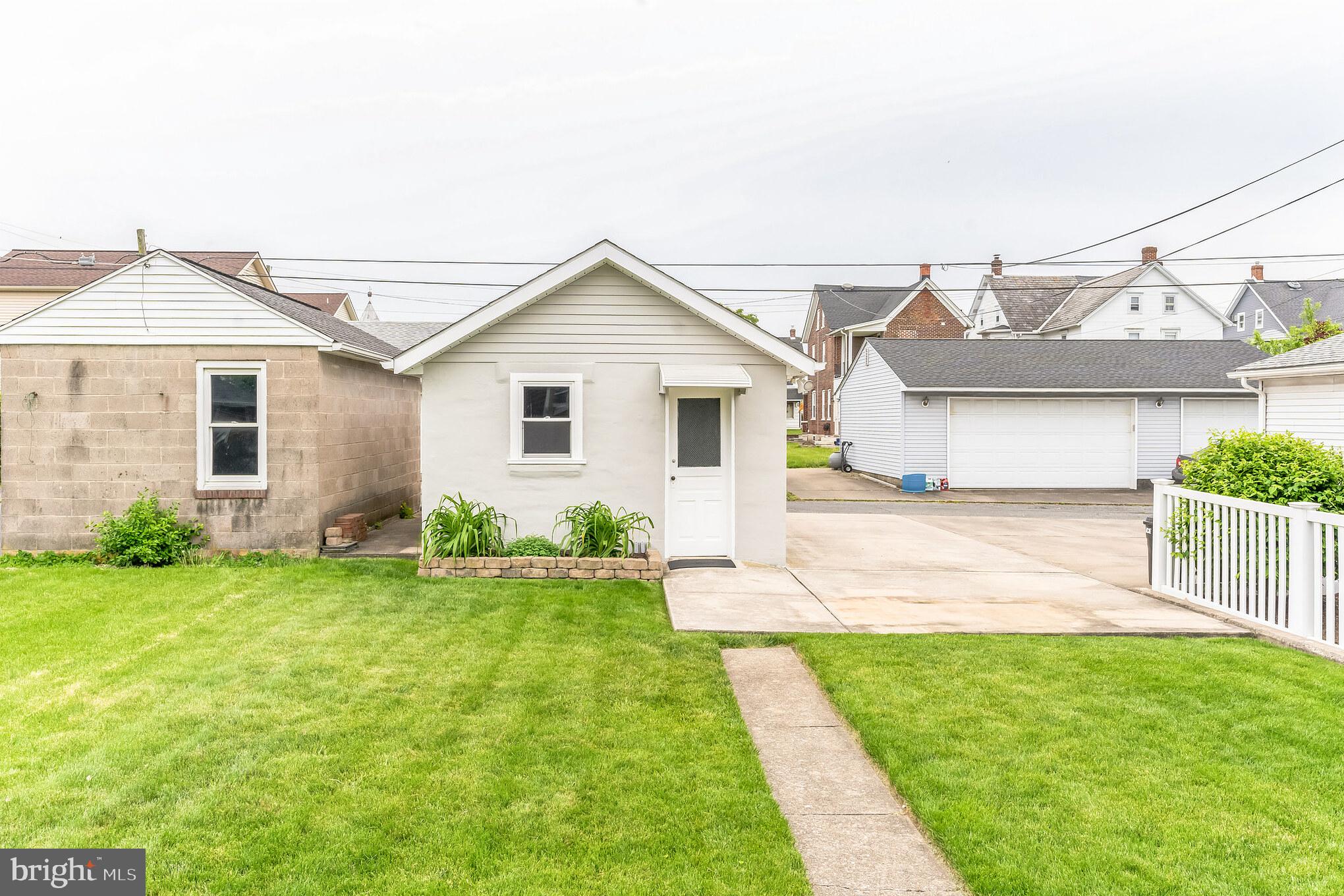 NORTHAMPTON BORO - Residential