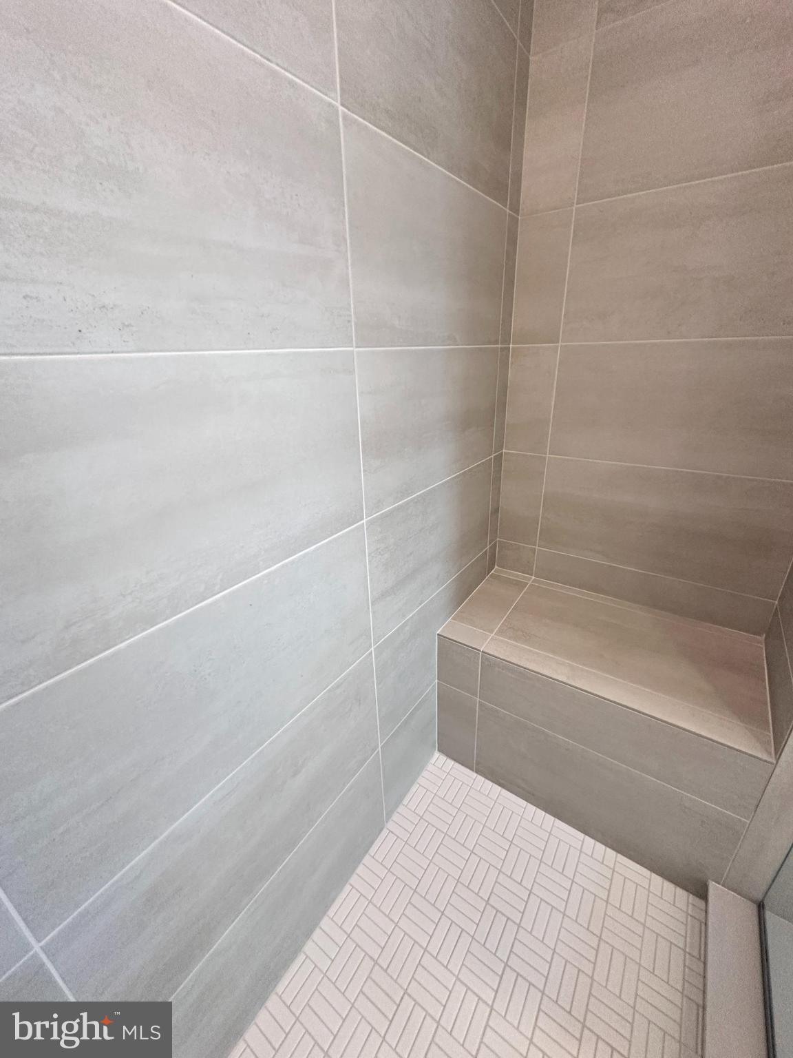 ALDERWOOD RUN - Residential