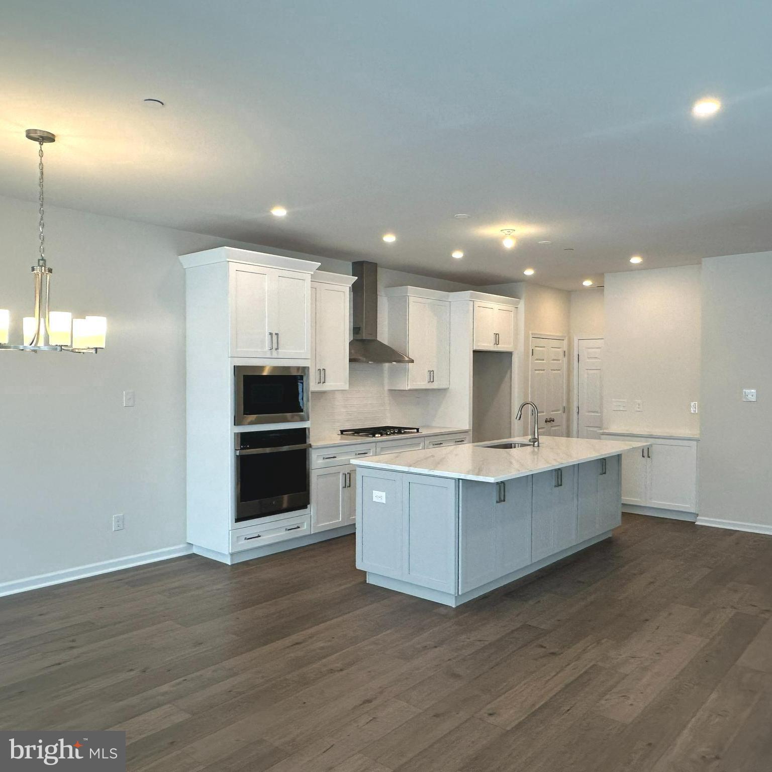 ALDERWOOD RUN - Residential