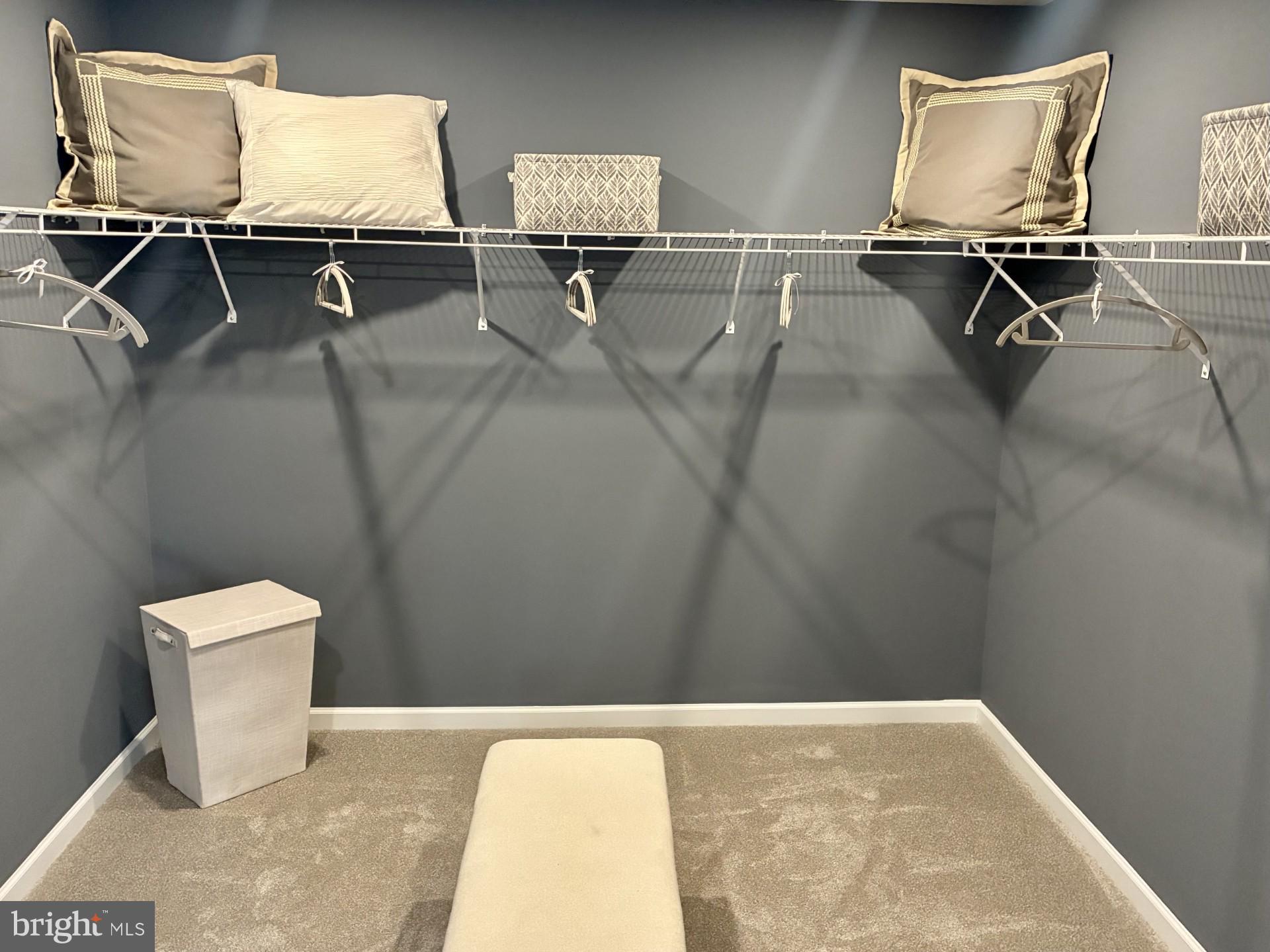 ALDERWOOD RUN - Residential