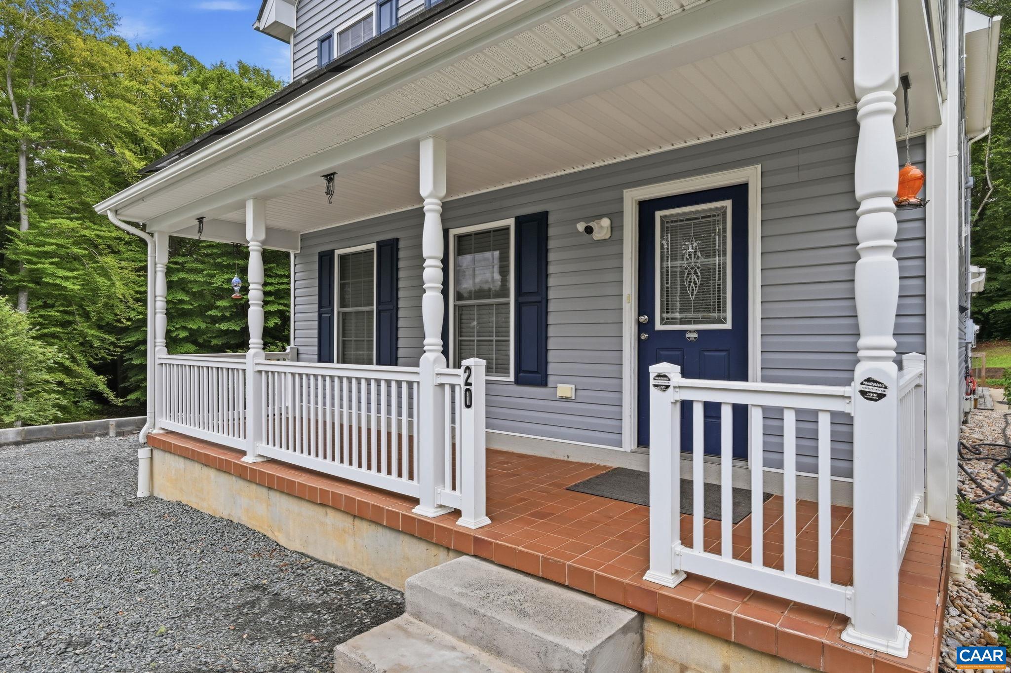 20 BOULDER SPRINGS LN