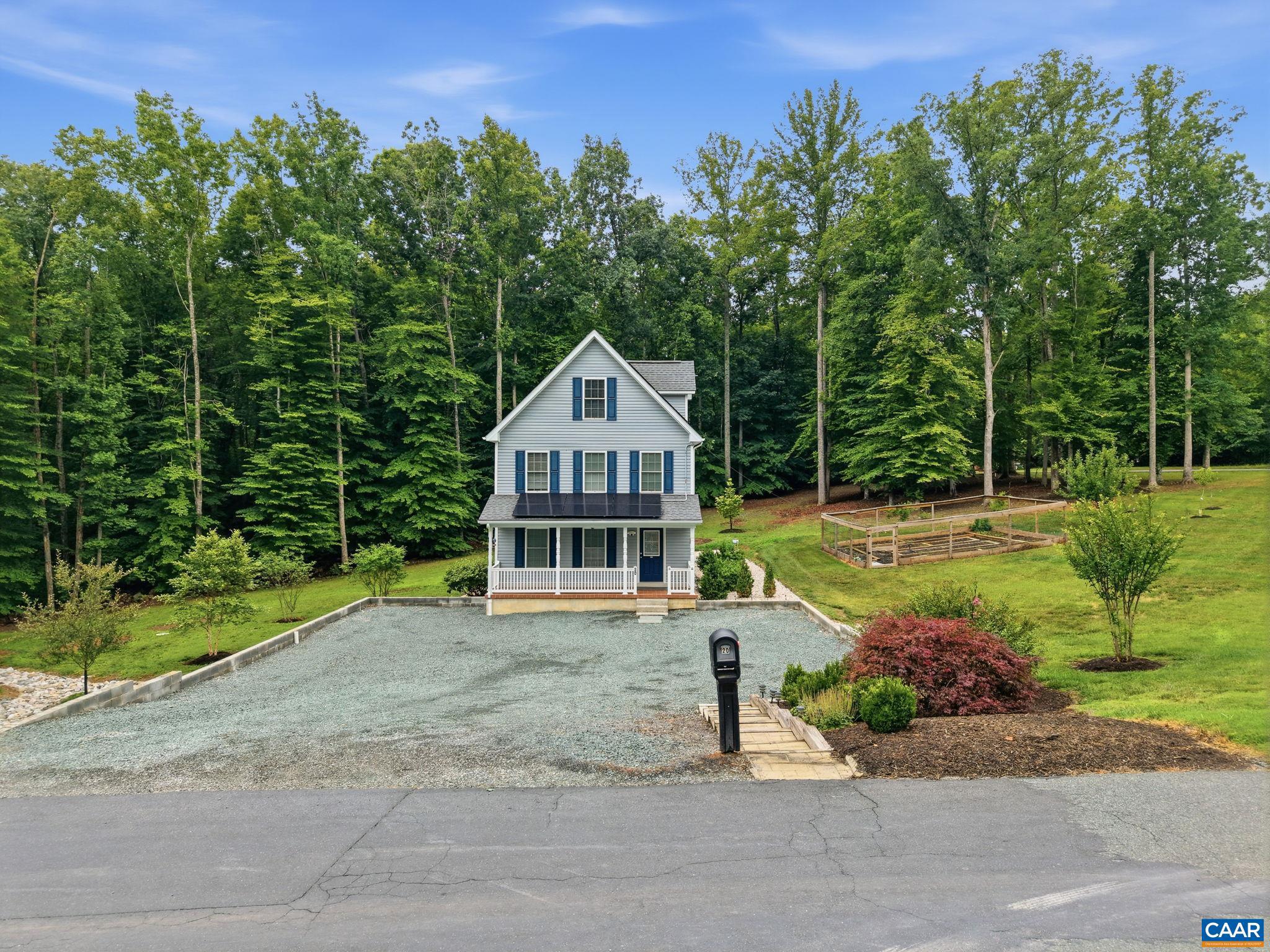 20 BOULDER SPRINGS LN