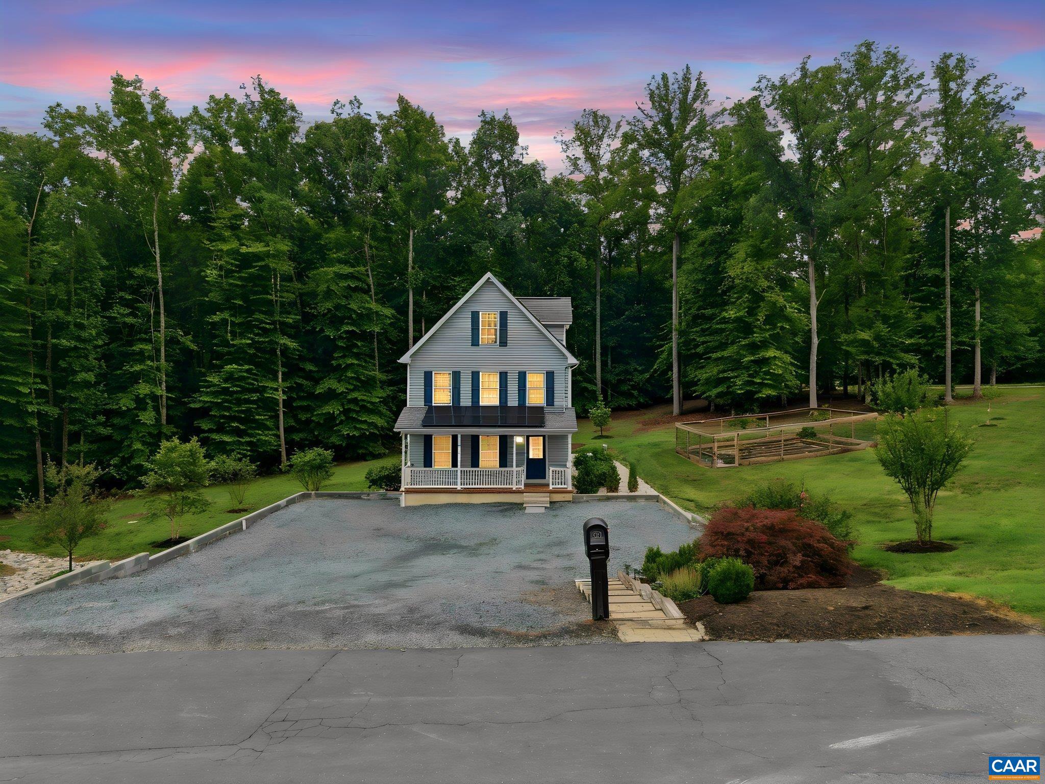 20 BOULDER SPRINGS LN