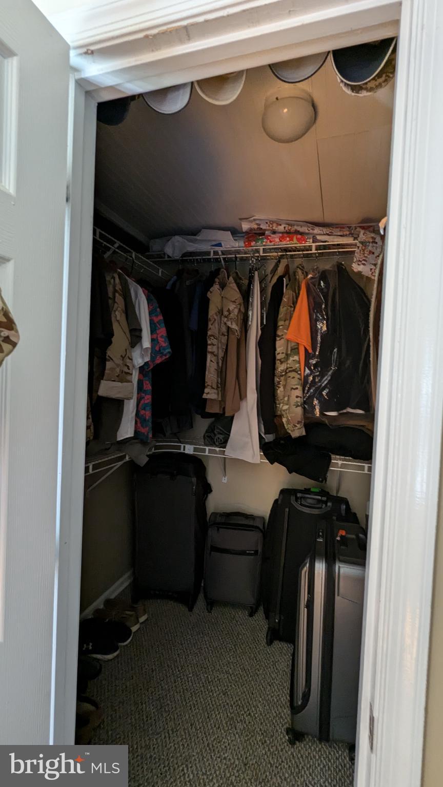 BROOKLAND HEIGHTS - Residential Lease