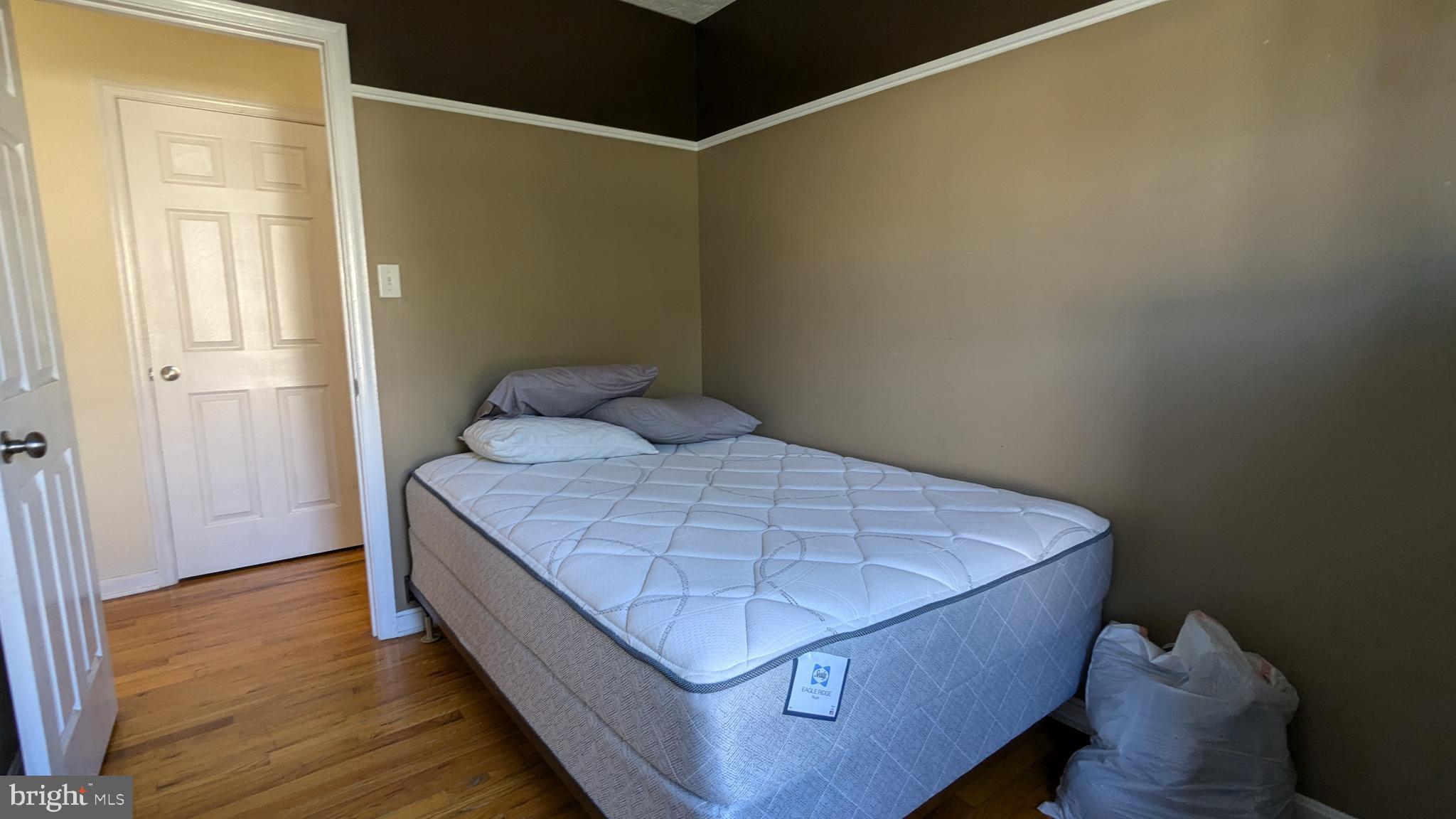 BROOKLAND HEIGHTS - Residential Lease