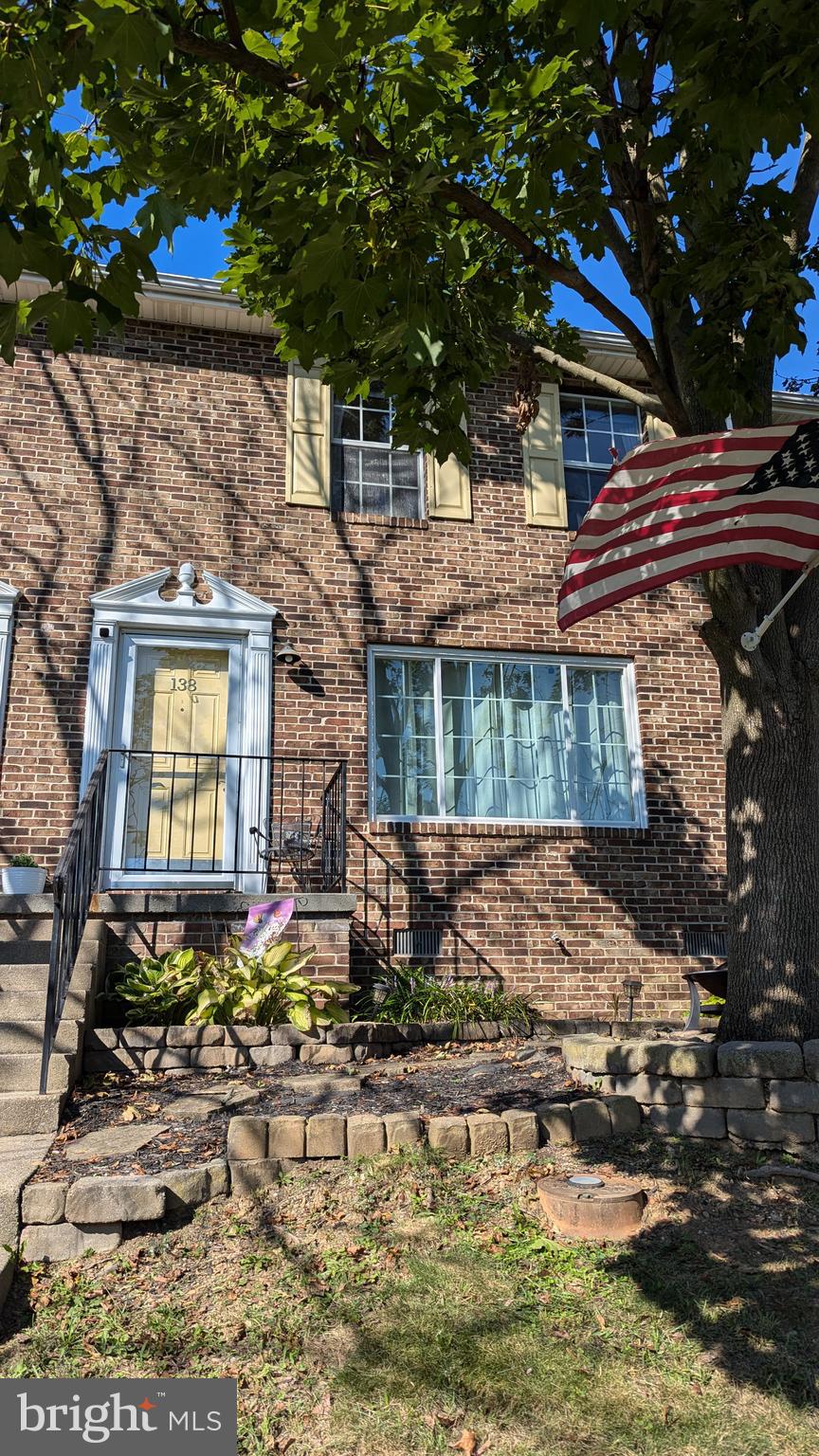 BROOKLAND HEIGHTS - Residential Lease