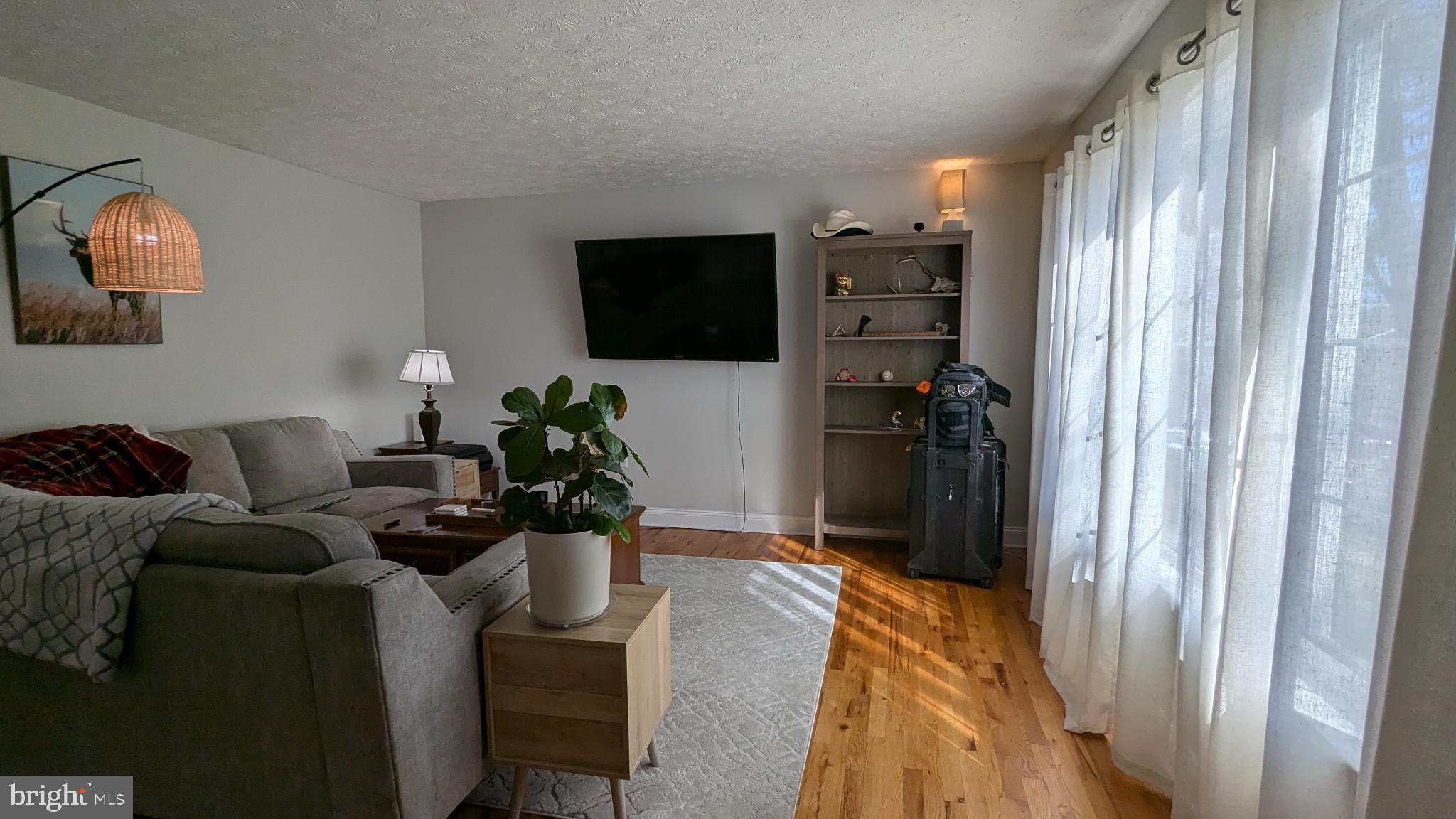 BROOKLAND HEIGHTS - Residential Lease