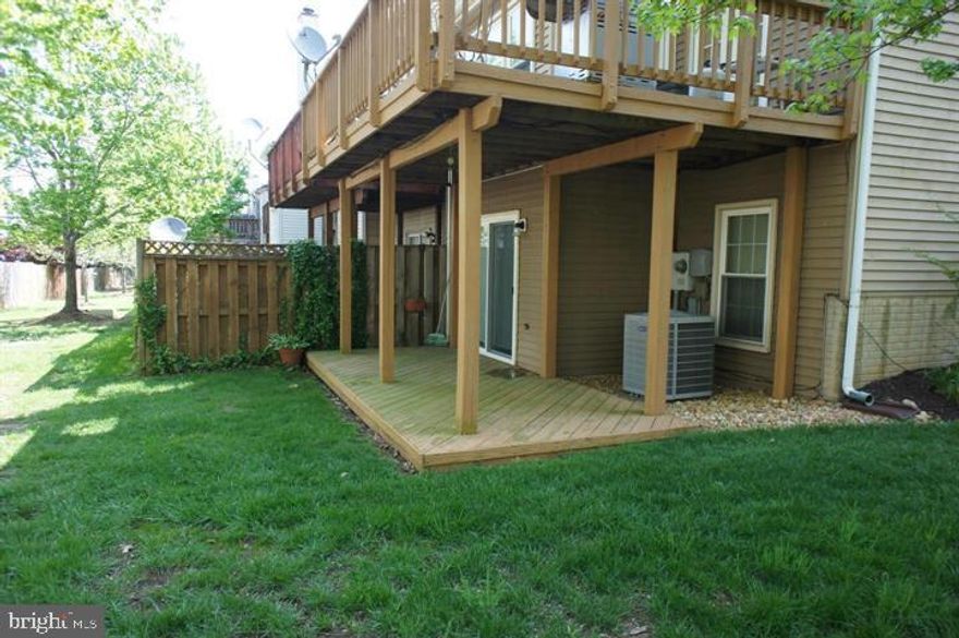 FULLY FURNISHED BASEMENT FOR RENT. Beautiful end unit TH in sought after Bull Run section of Paradise community. 1 Basement fully furnished with 1 bedrooms and 1 bath. Microwave,  air fryer,Full Fridge, full size bed, sofa, dining table with chairs washer and dryer included  1 reserved parking space. Patio at the back. Fully furnished basement for rent ONLY.  Access to community pools, tennis courts, basketball courts and clubhouse. Parking is included. owner lives in  upper two levels. NO  SMOKING/PETS ALLOWED.