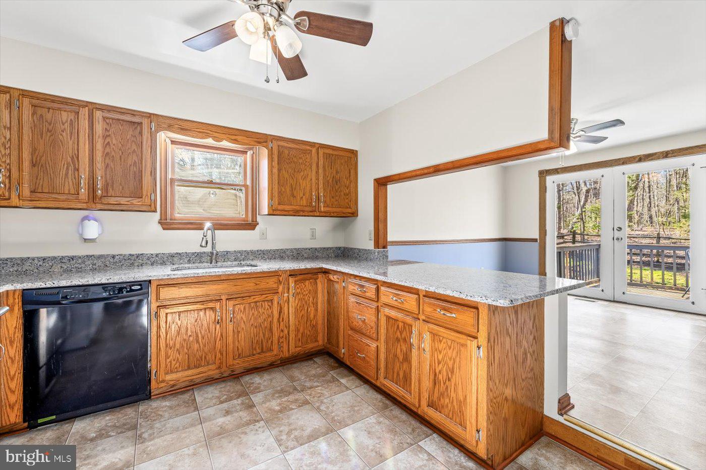 LAKE WILDERNESS - Residential