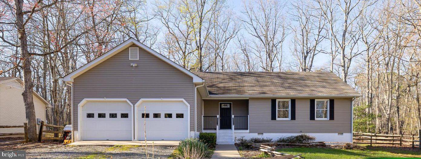 LAKE WILDERNESS - Residential