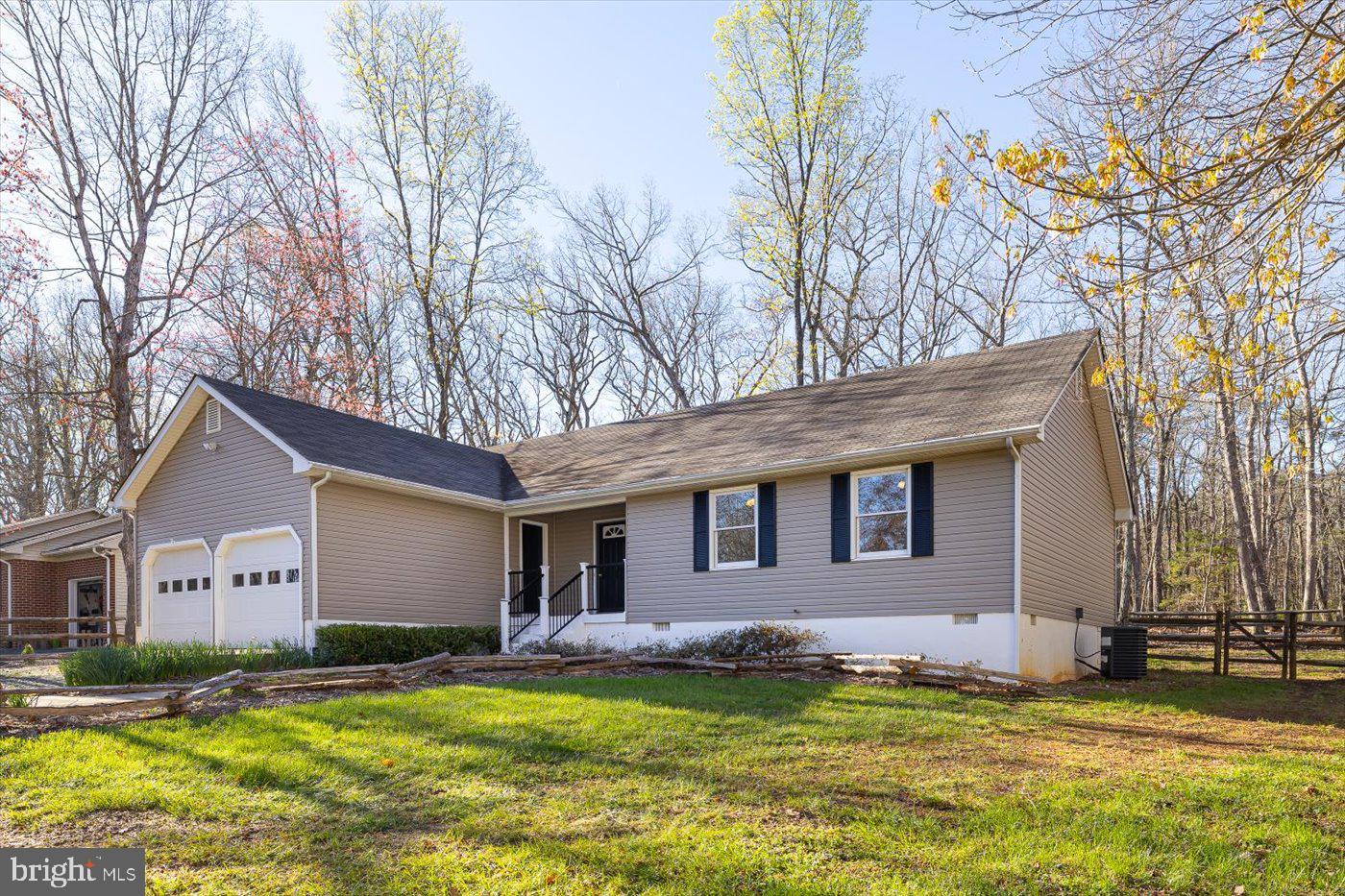 LAKE WILDERNESS - Residential