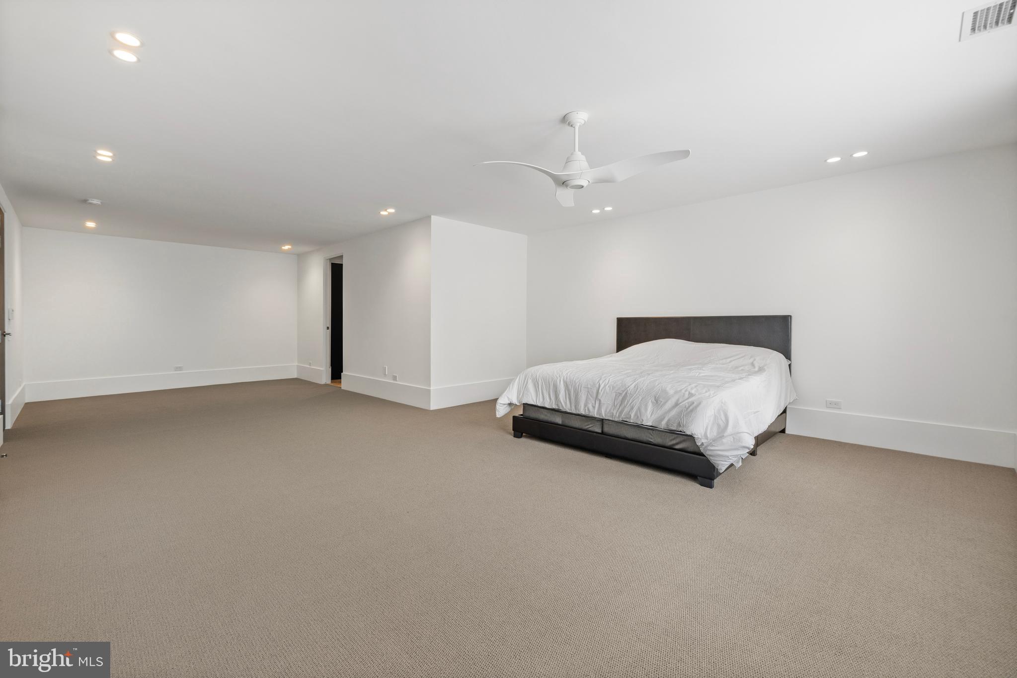 GRANT AT WILLOWSFORD - Residential