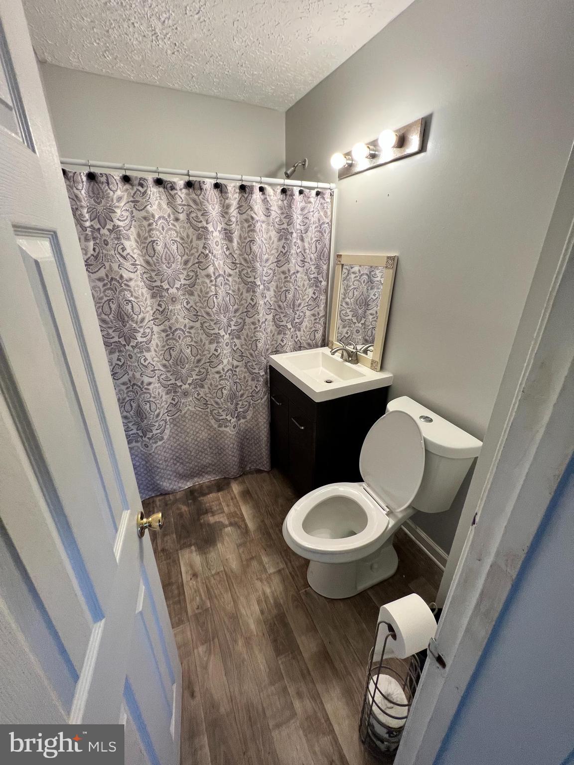 SWAN MEADOWS - Residential