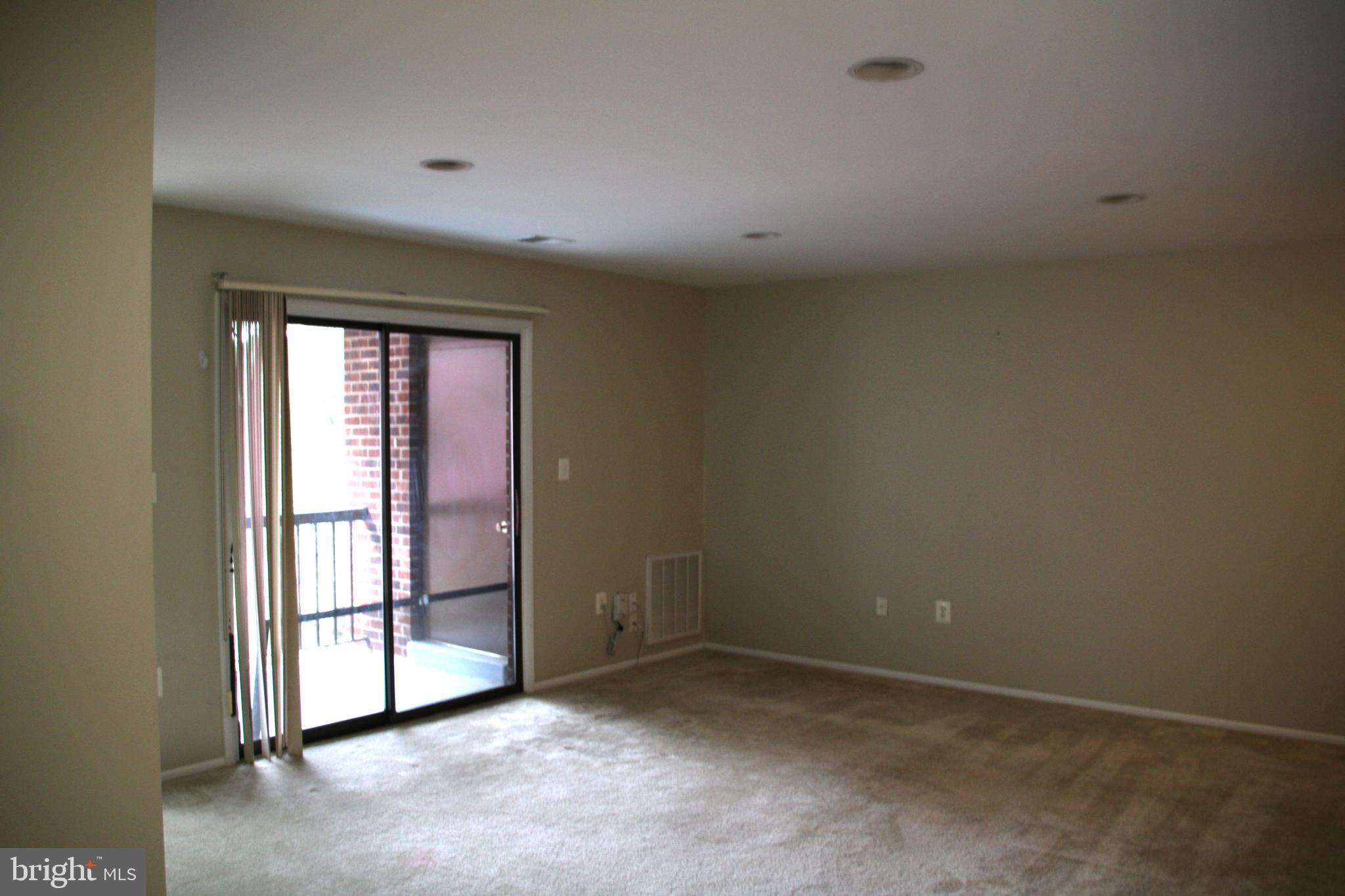 MALLARD COVE CONDOMINIUMS - Residential Lease