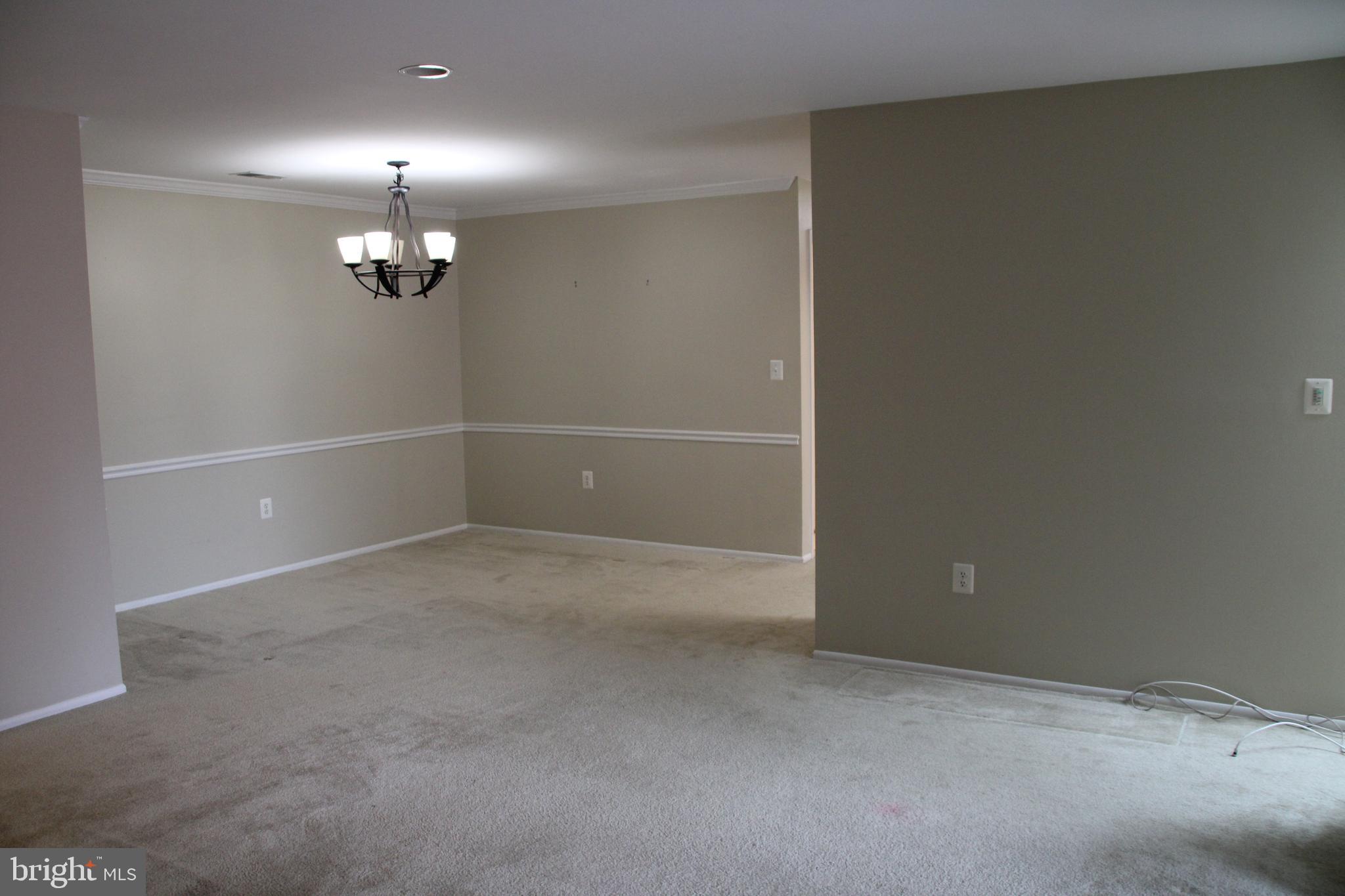 MALLARD COVE CONDOMINIUMS - Residential Lease