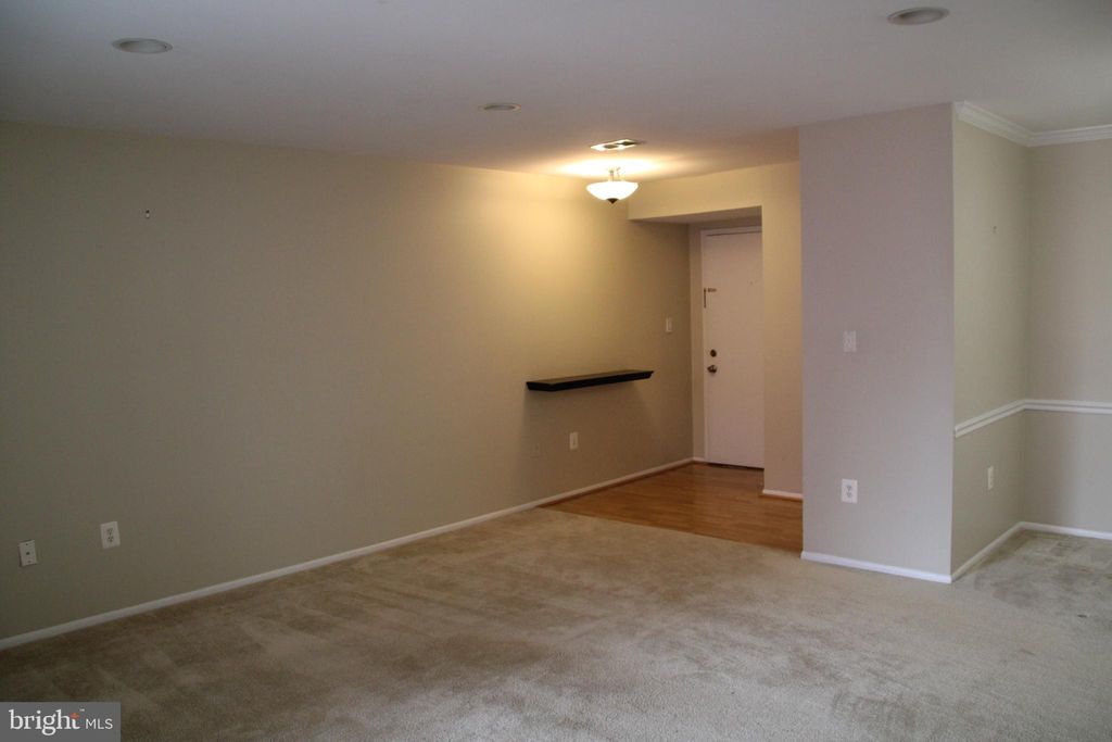Photo of 8040 Needwood Rd #202, DERWOOD, MD 20855 (MLS # MDMC2205322)
