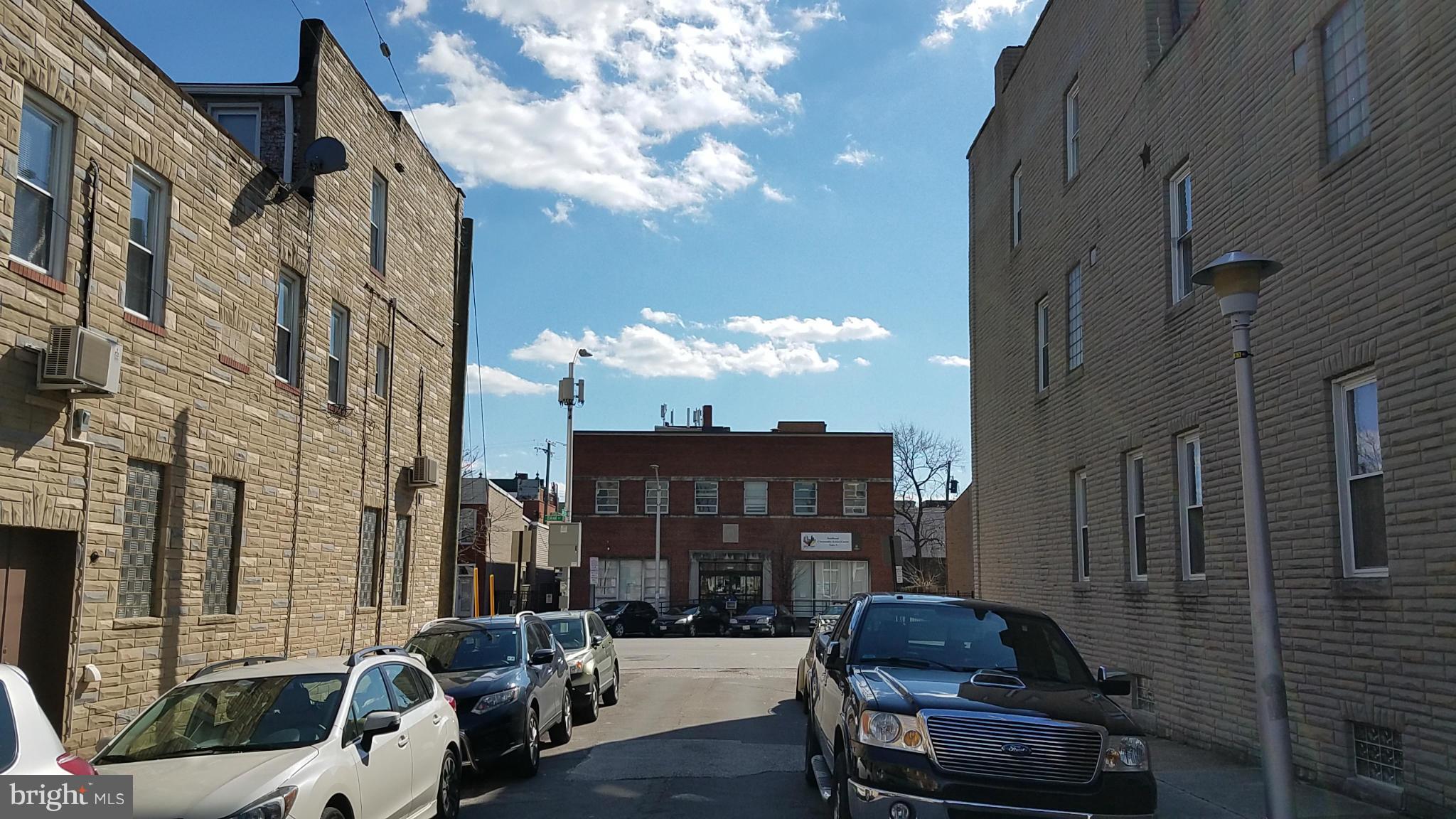 HIGHLANDTOWN - Residential