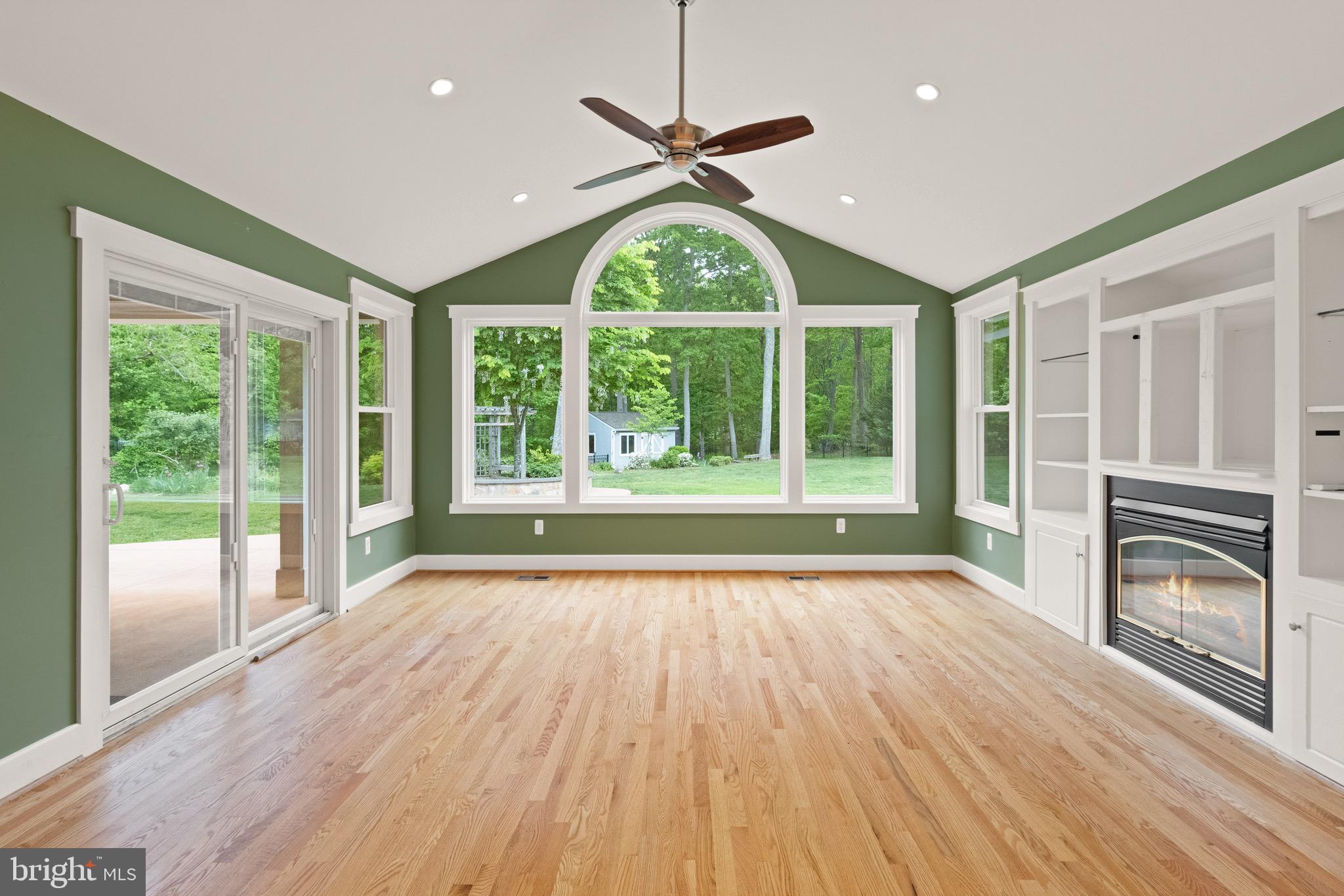 GAILA WOODS - Residential