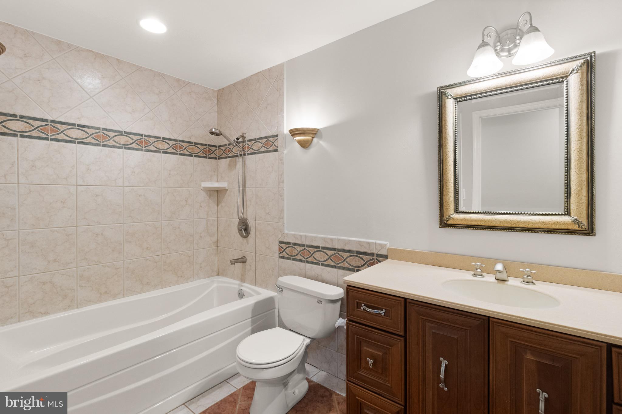 GAILA WOODS - Residential