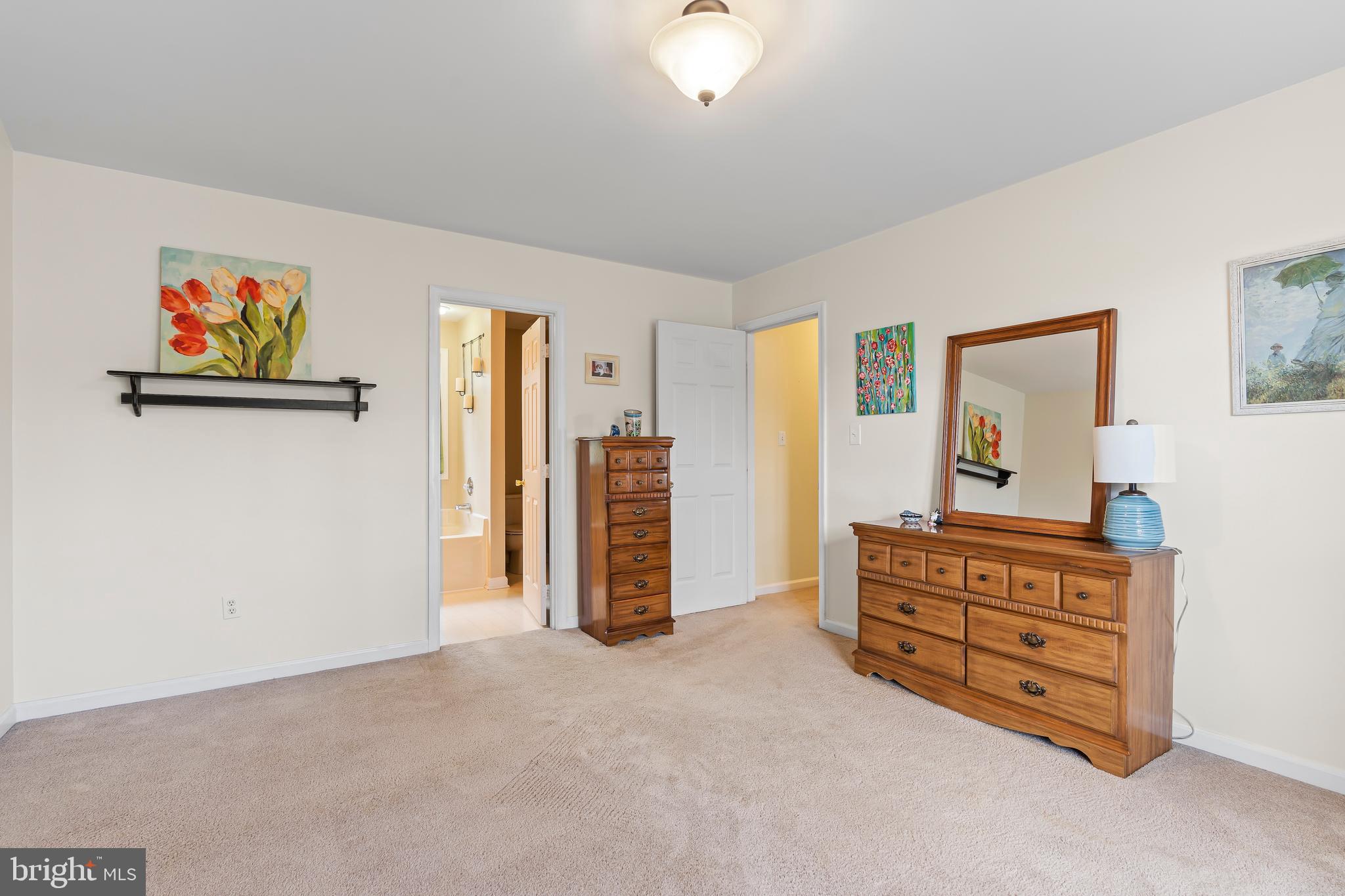 ST JAMES VILLAGE NORTH - Residential