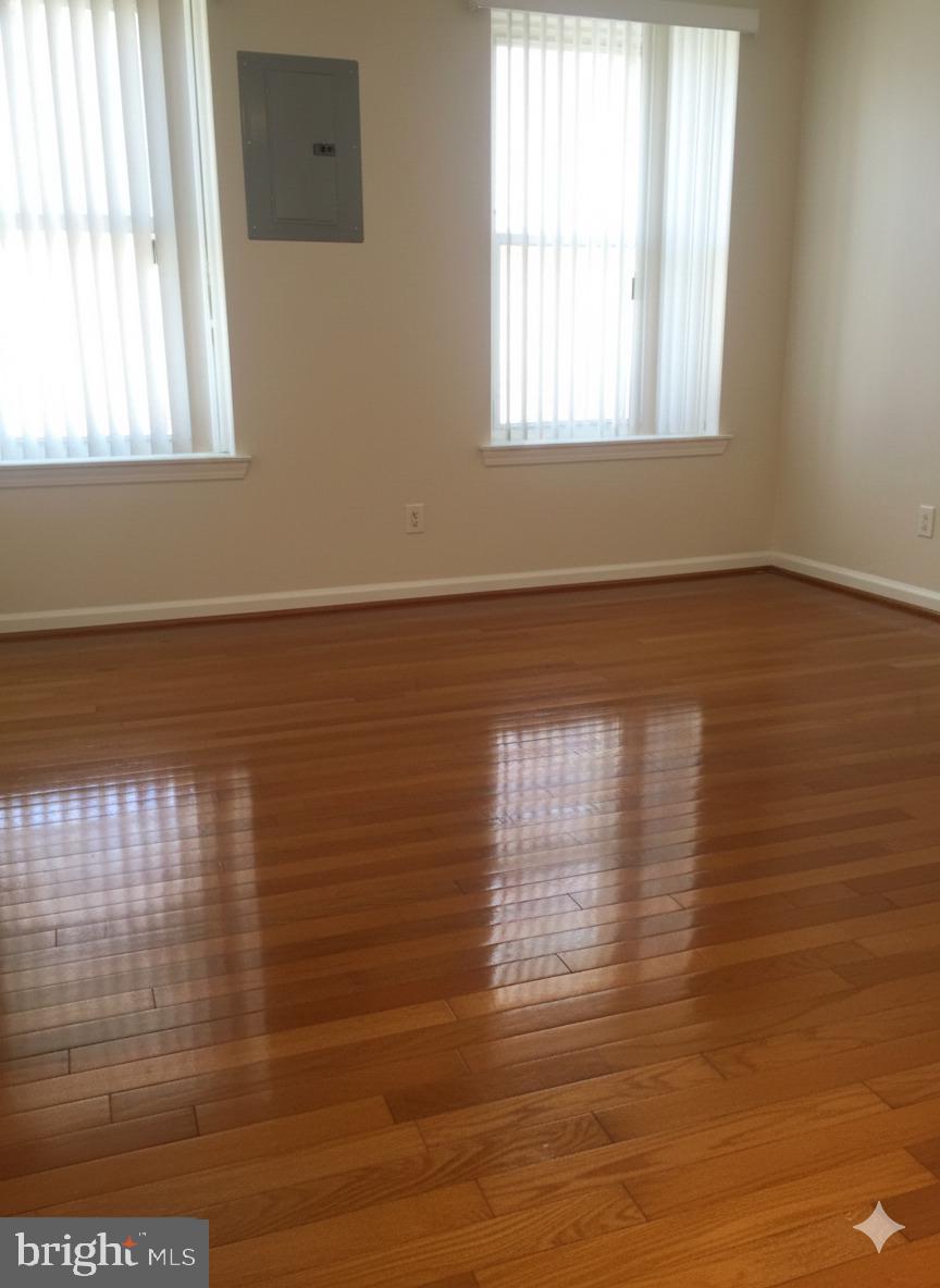 OLNEY - Residential Lease