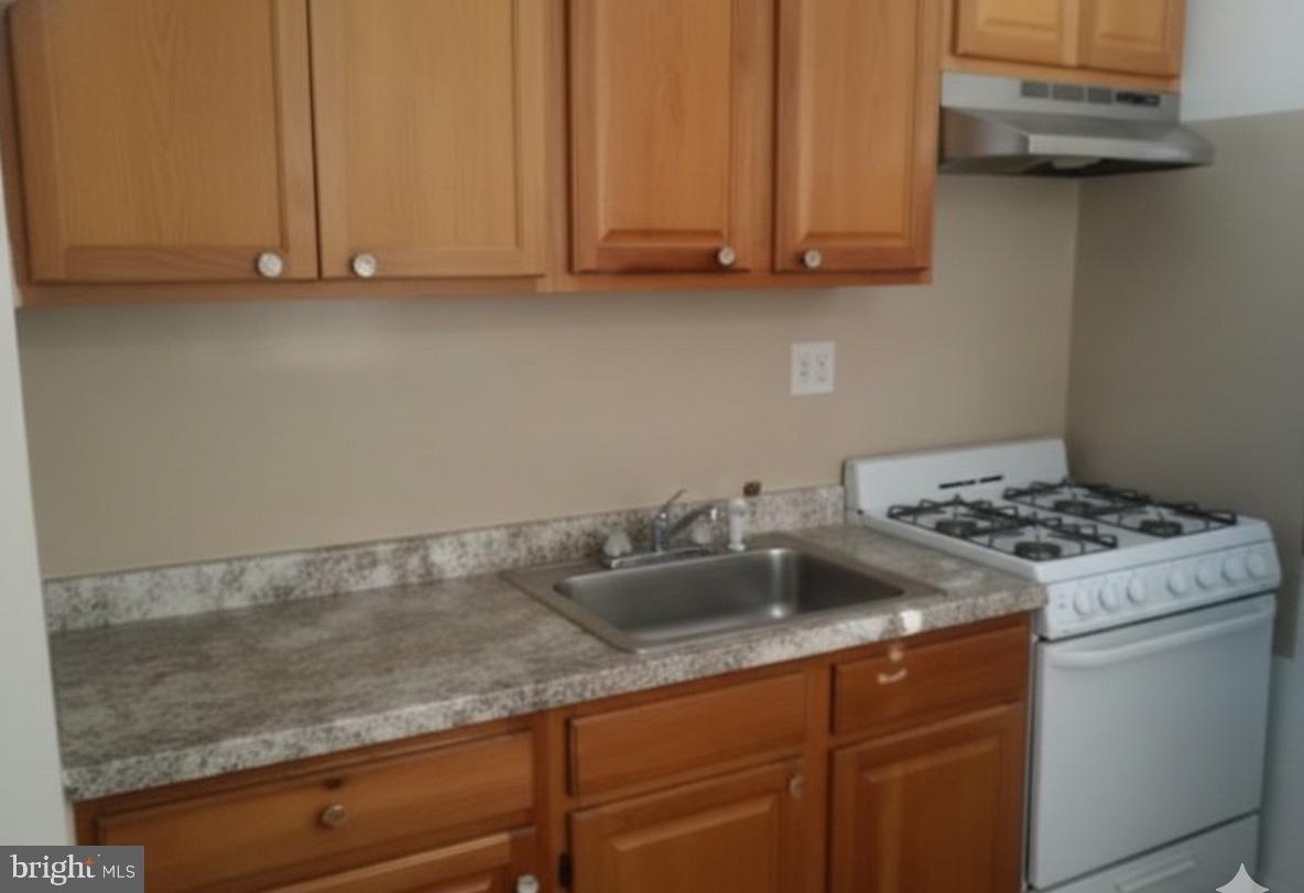 OLNEY - Residential Lease