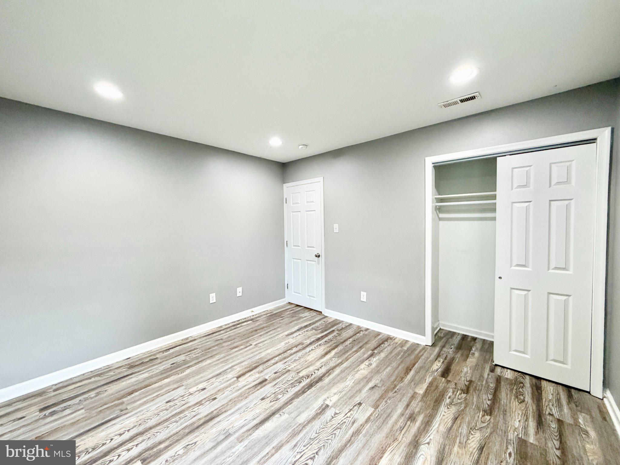 KENWOOD - Residential