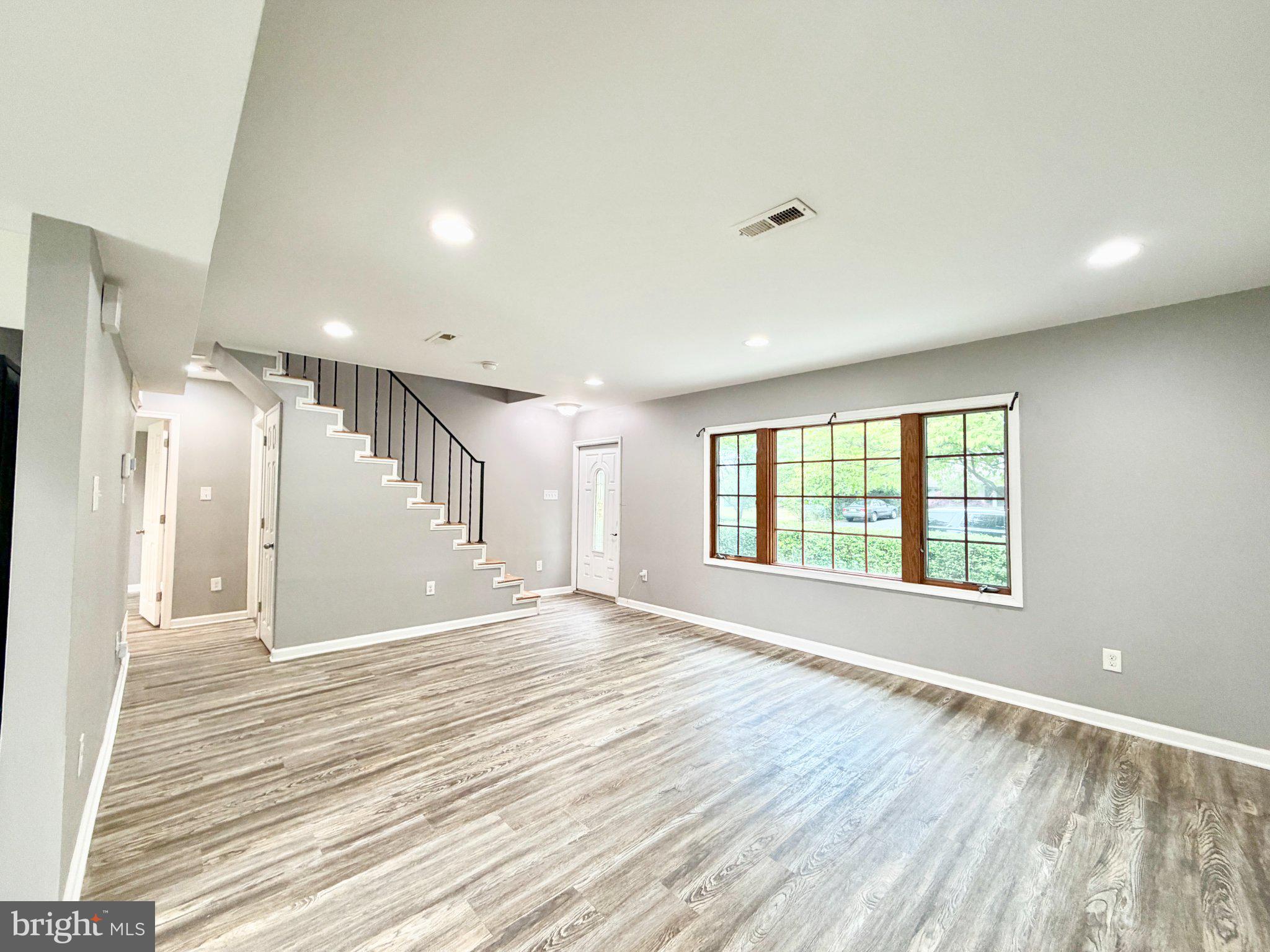 KENWOOD - Residential