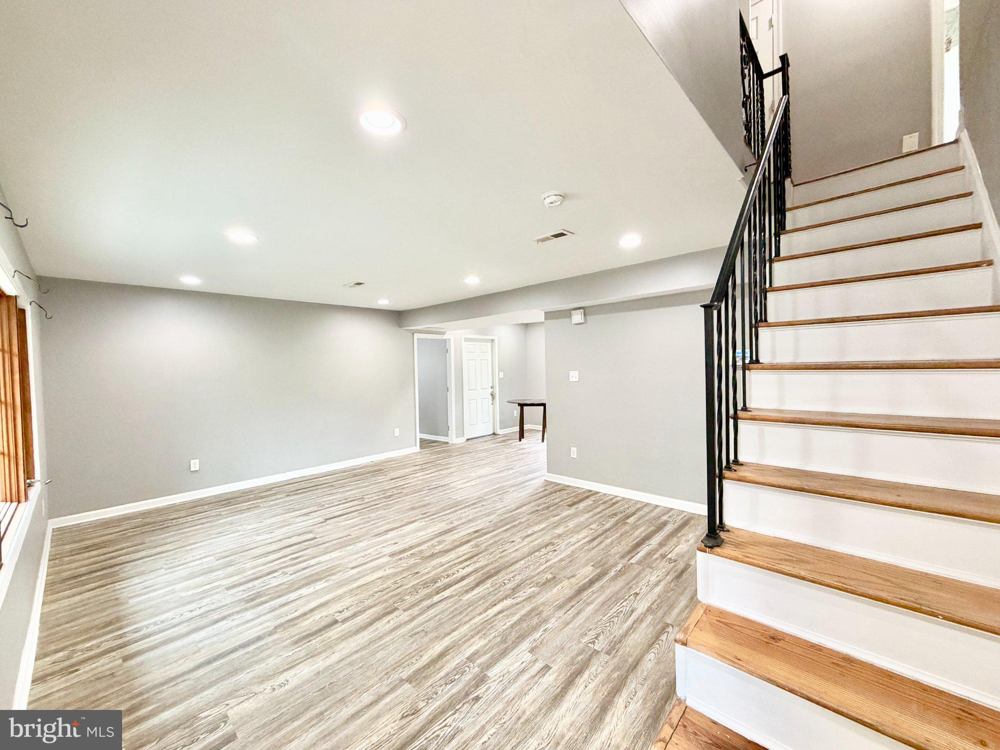 KENWOOD - Residential