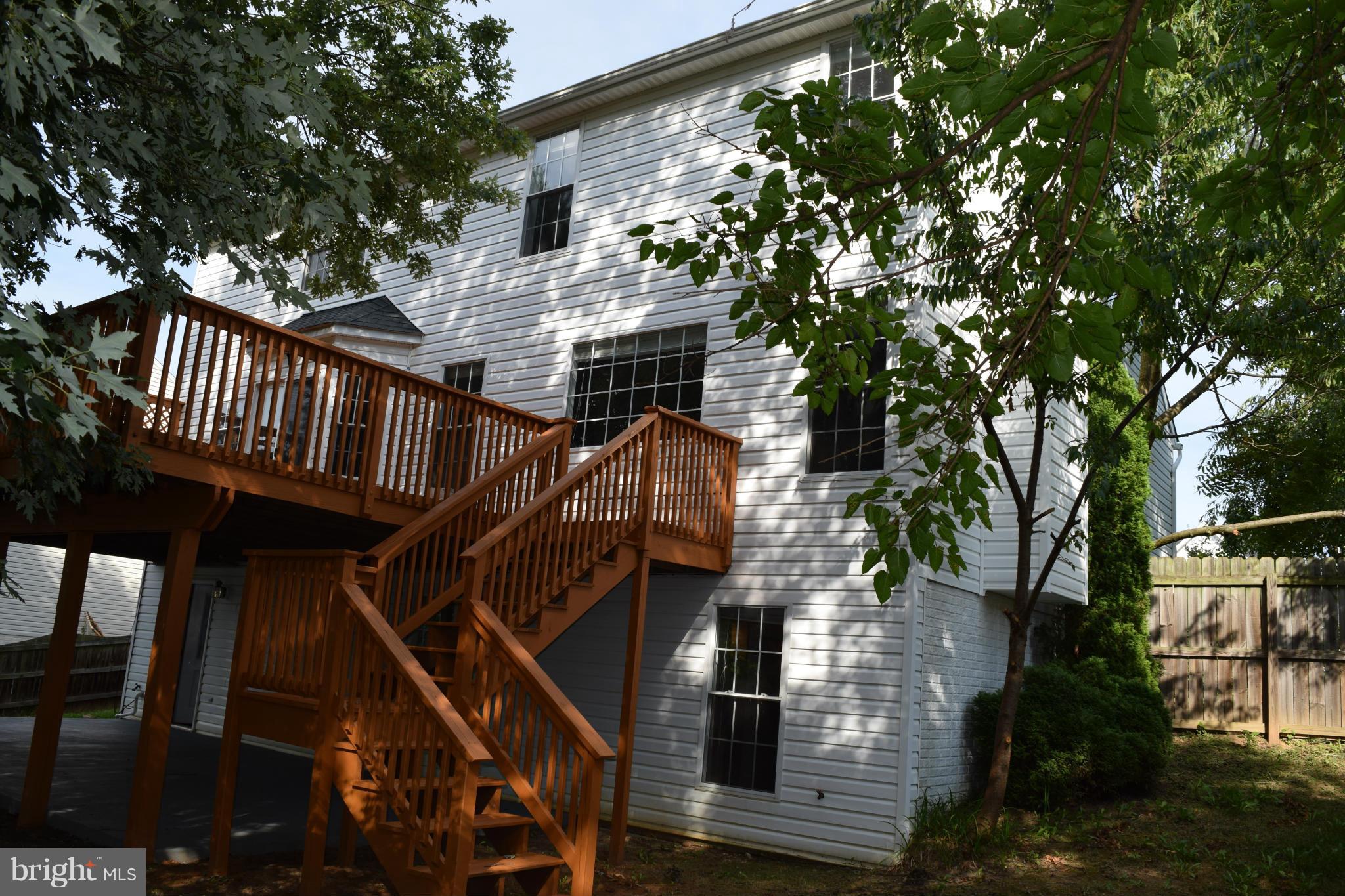 RESERVOIR RIDGE - Residential