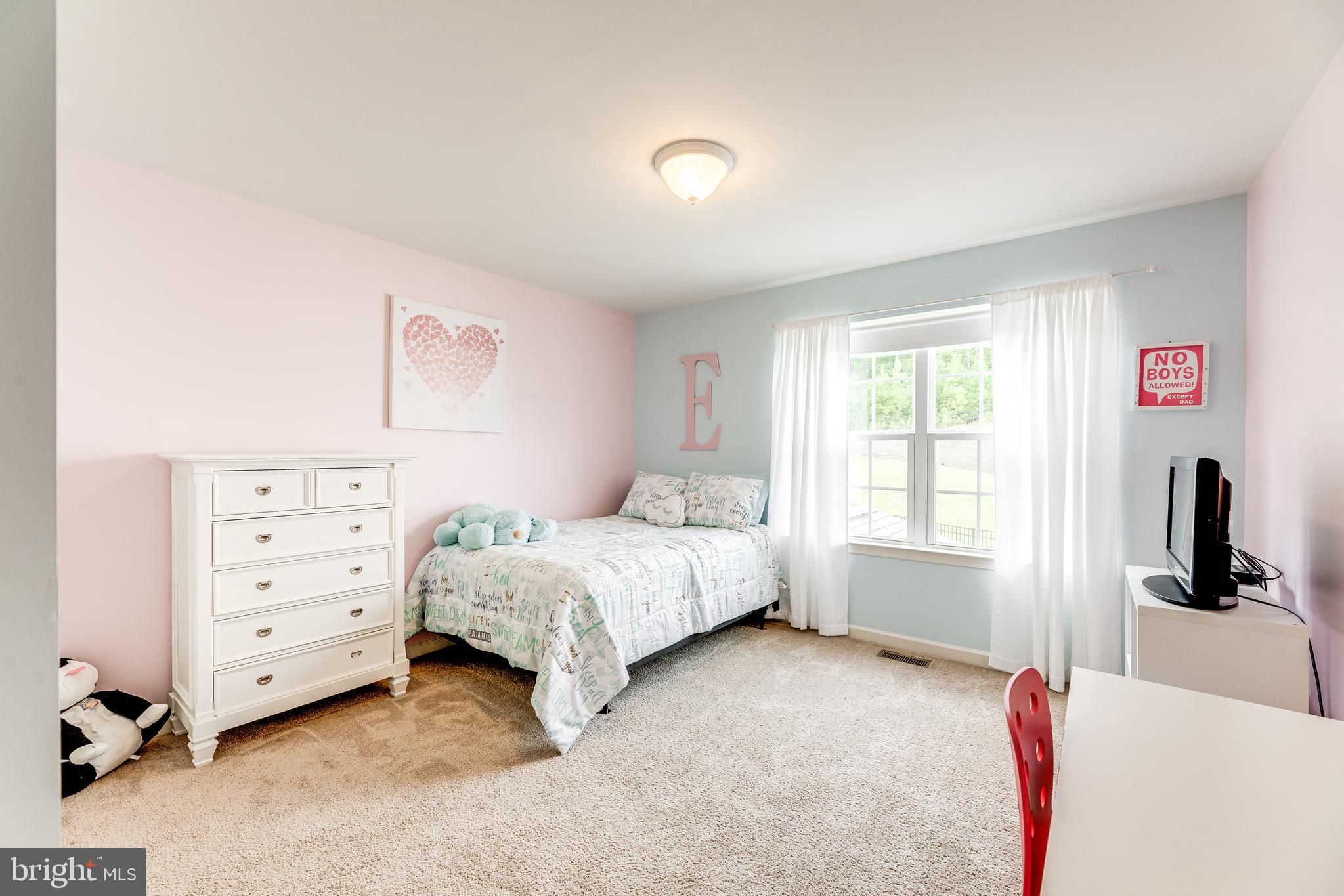 COLONIAL FORGE - Residential