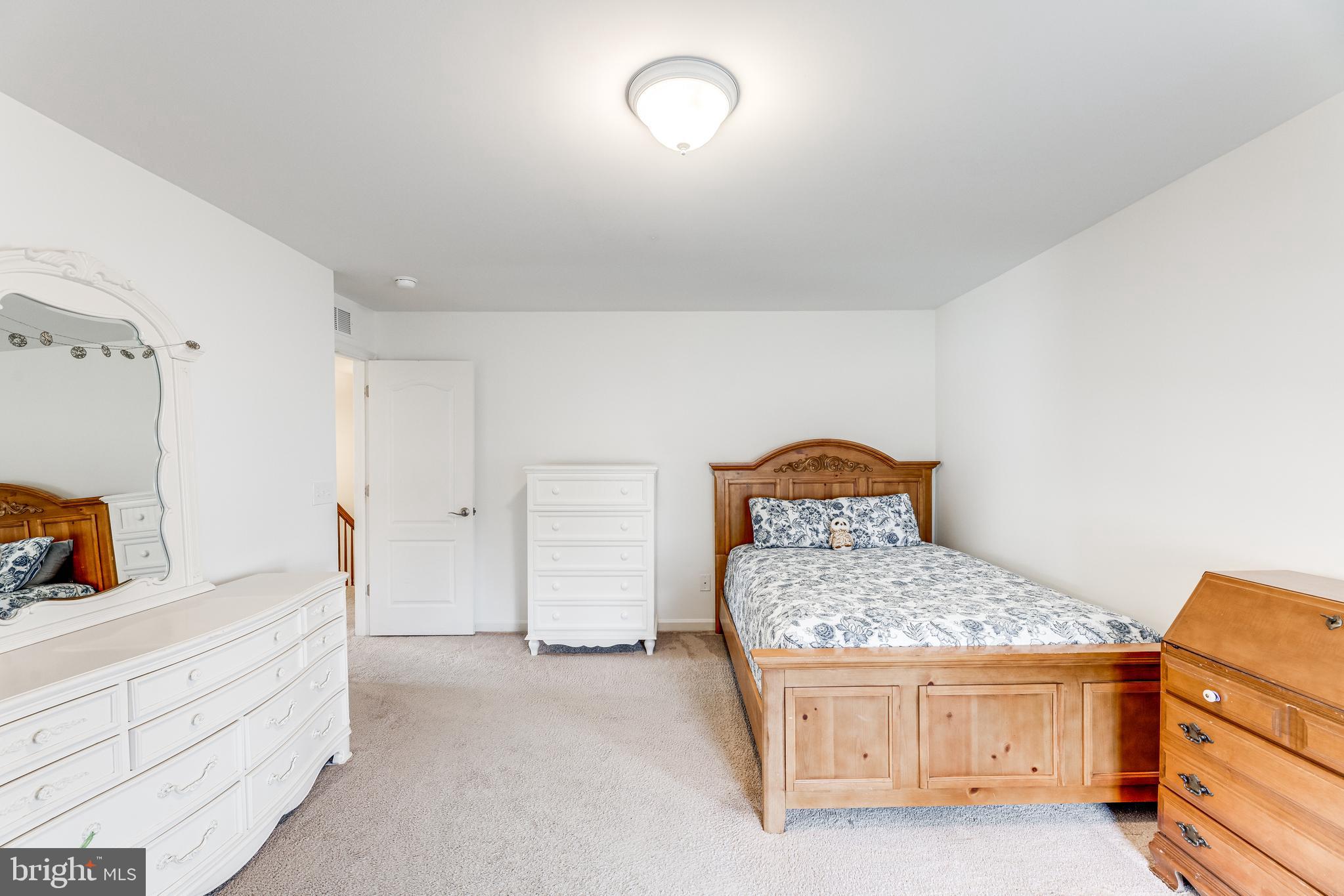 COLONIAL FORGE - Residential