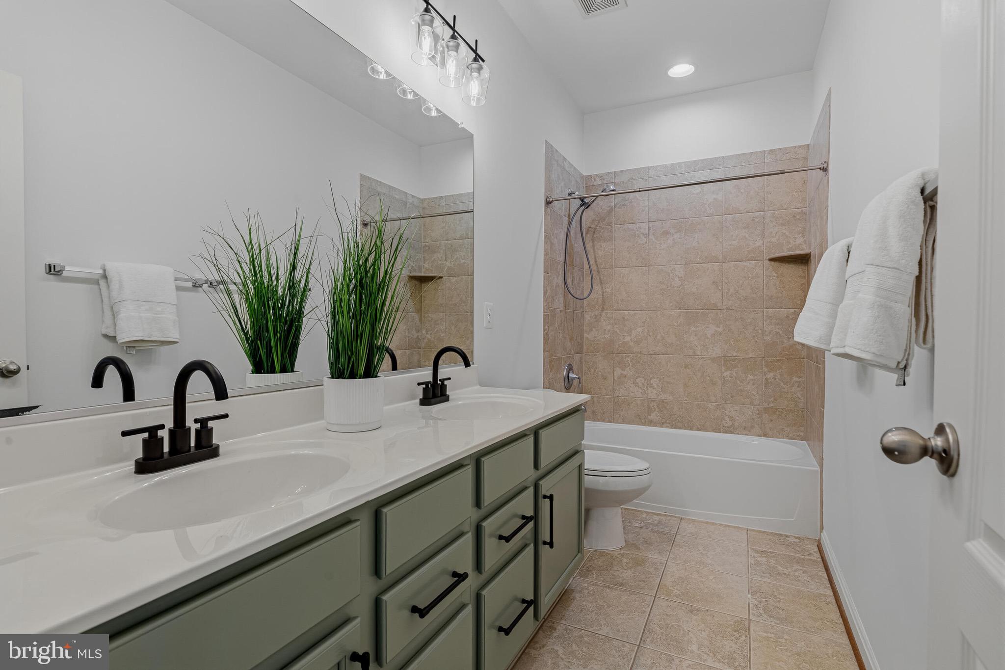 ELYSIAN HEIGHTS - Residential