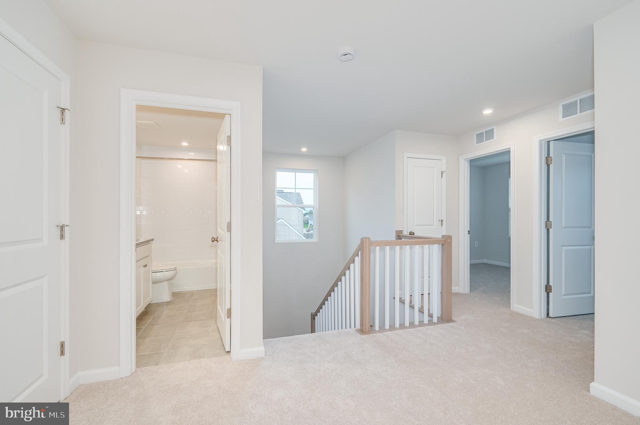 PRESIDENTS POINTE - Residential Lease