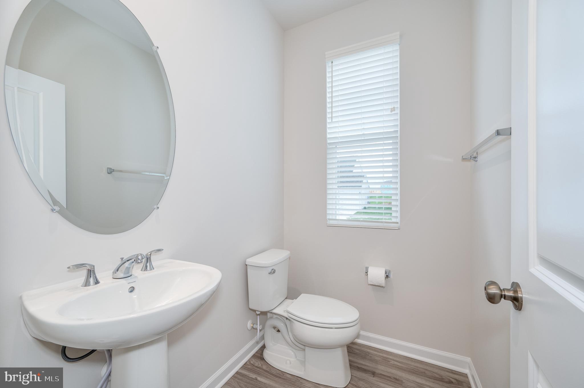 PRESIDENTS POINTE - Residential Lease