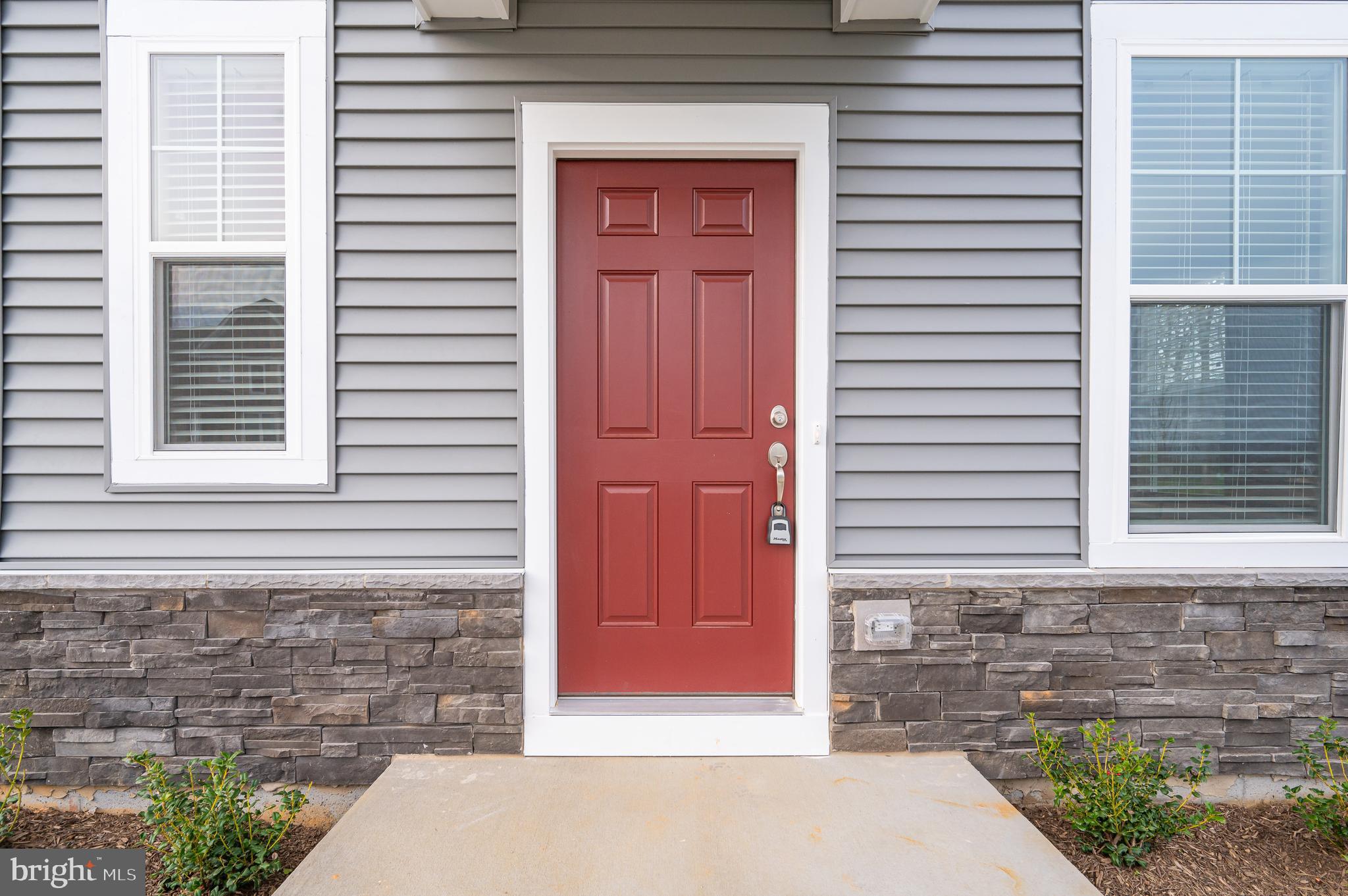 PRESIDENTS POINTE - Residential Lease