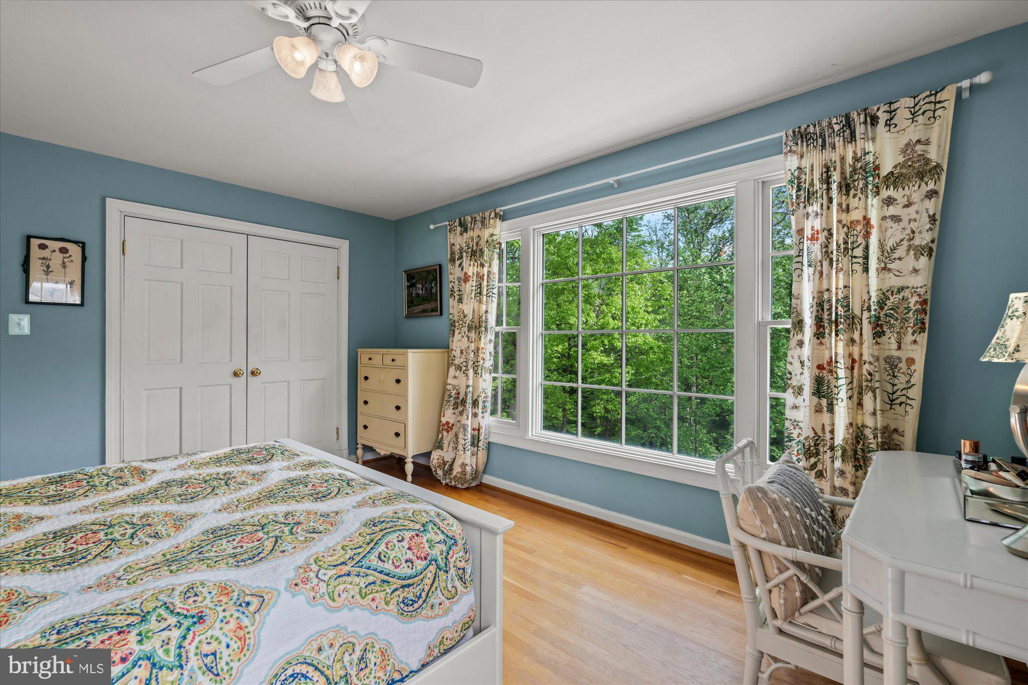 WAYNEWOOD - Residential