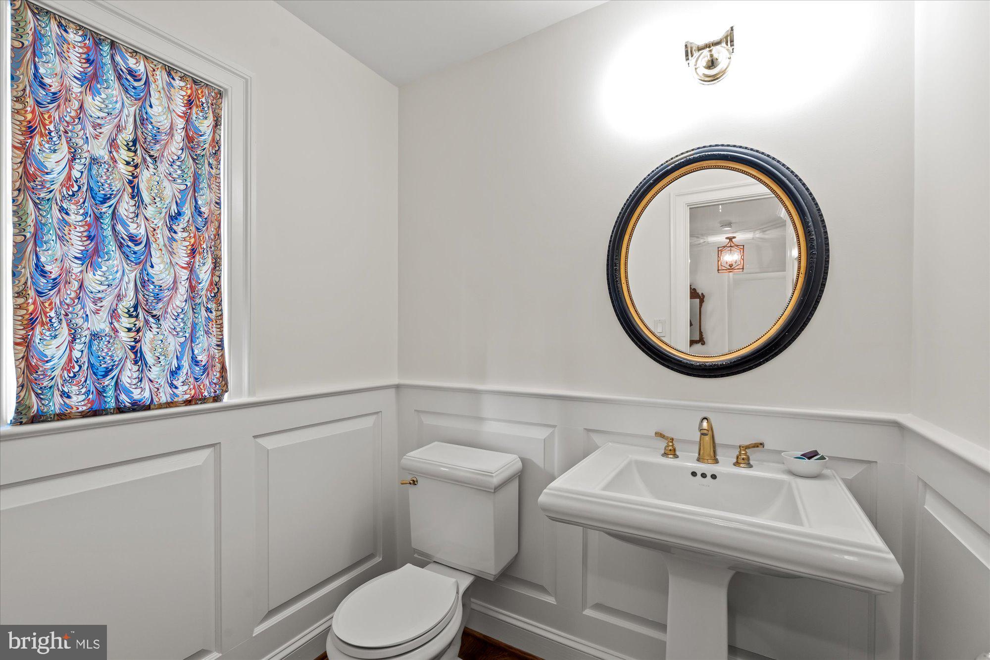 WAYNEWOOD - Residential