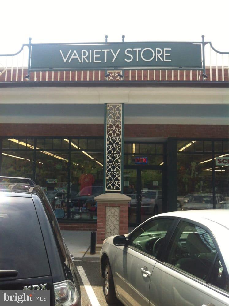 WAYNEWOOD - Residential