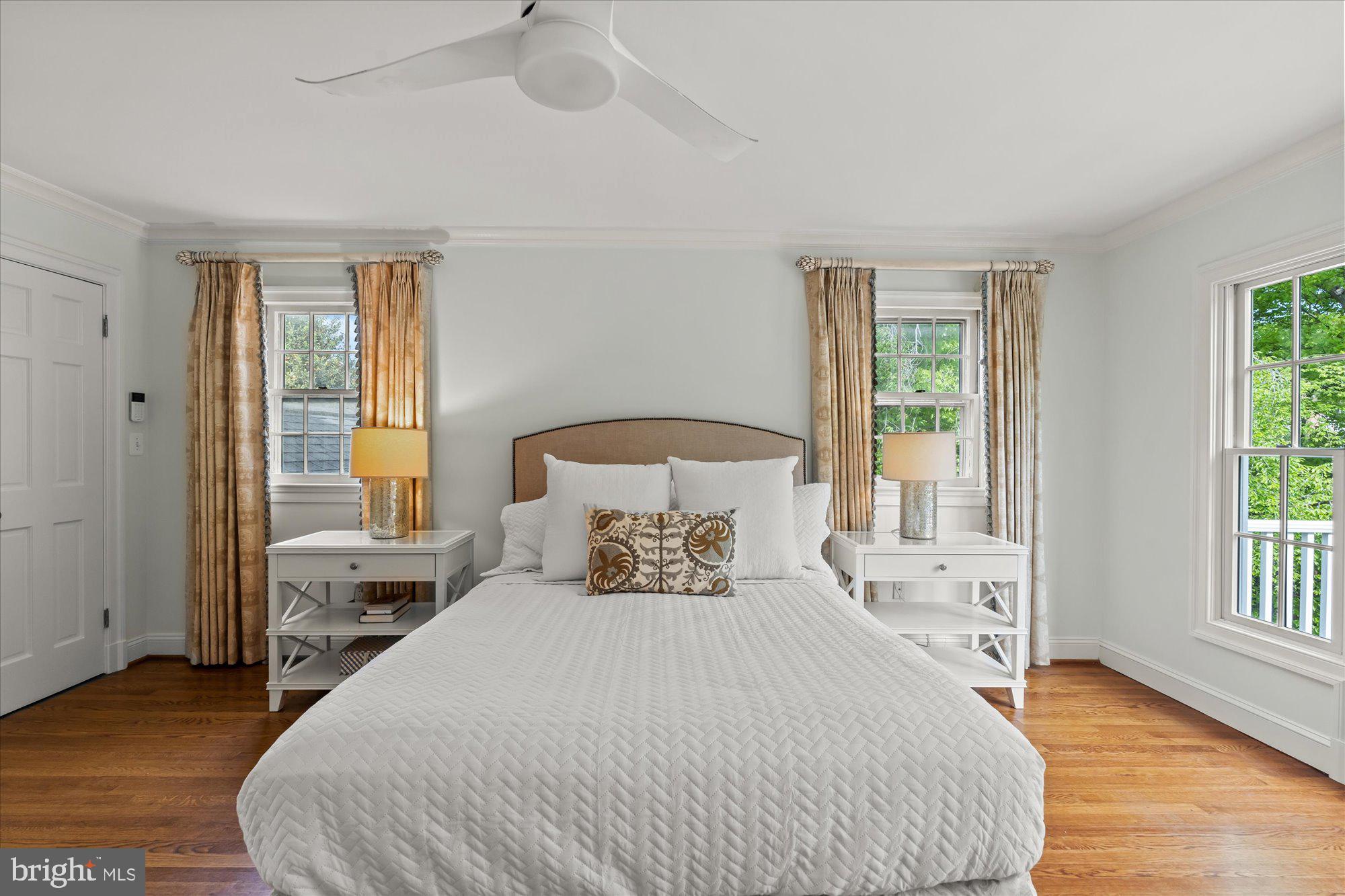 WAYNEWOOD - Residential