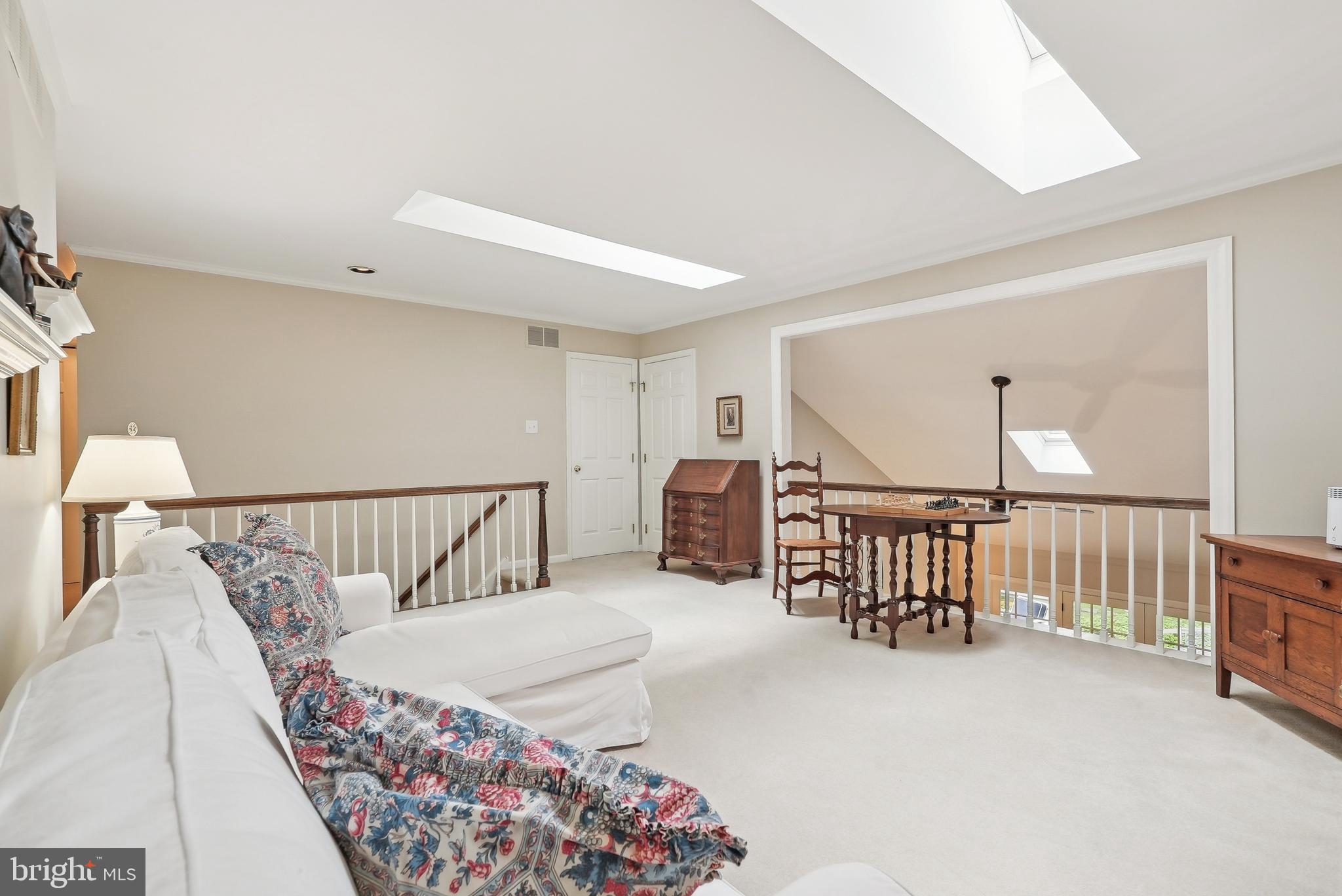 DEVONSHIRE - Residential